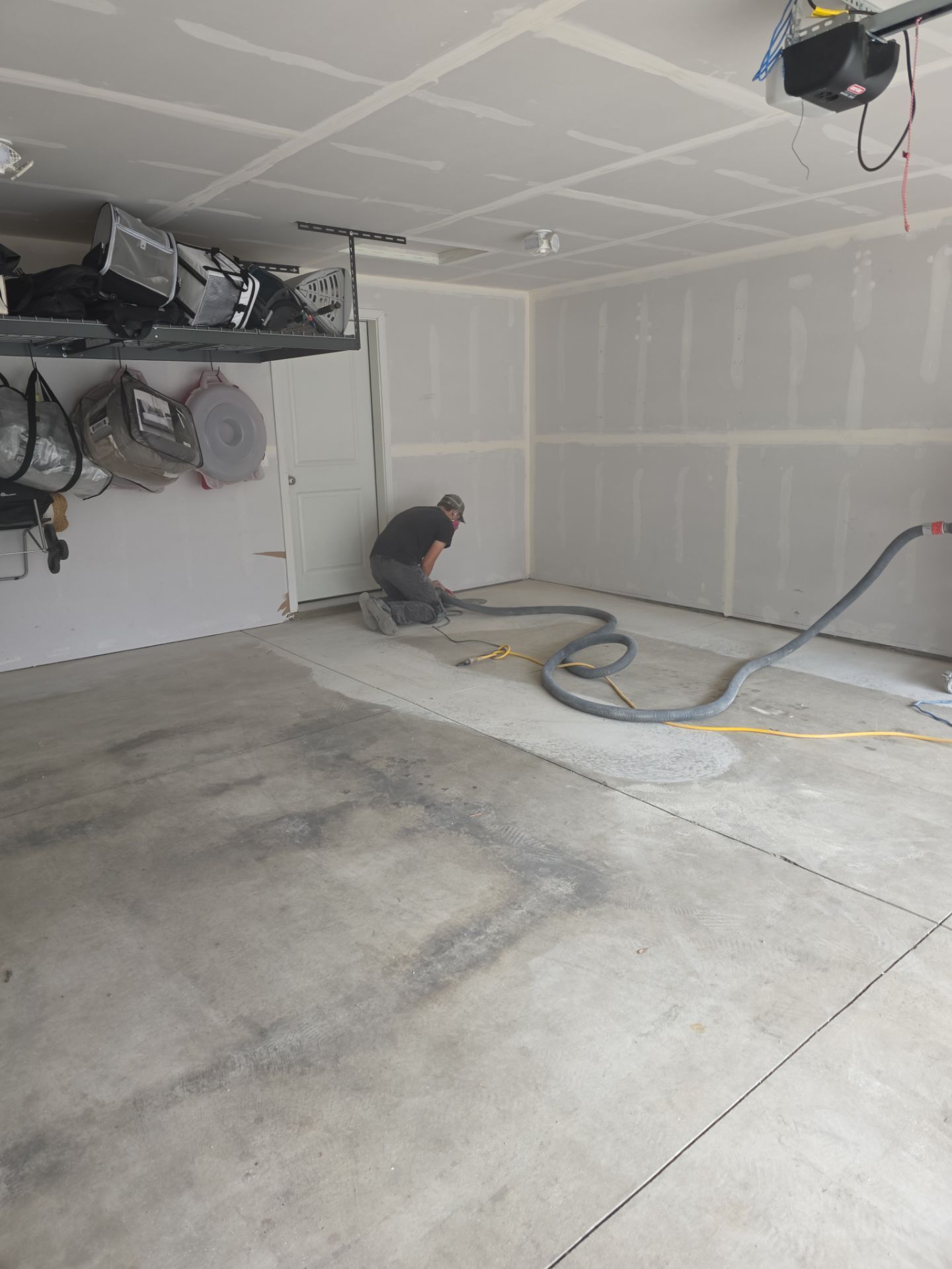 Residential Garage and Entryway Epoxy Floor Transformation in Spokane by Croc Coatings, LLC