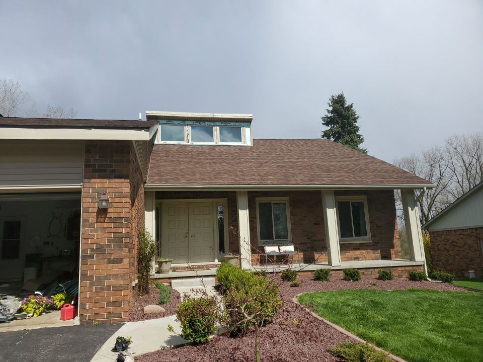 Siding Replacement using Certainteed Restoration Classic D4 by 180 Contractors