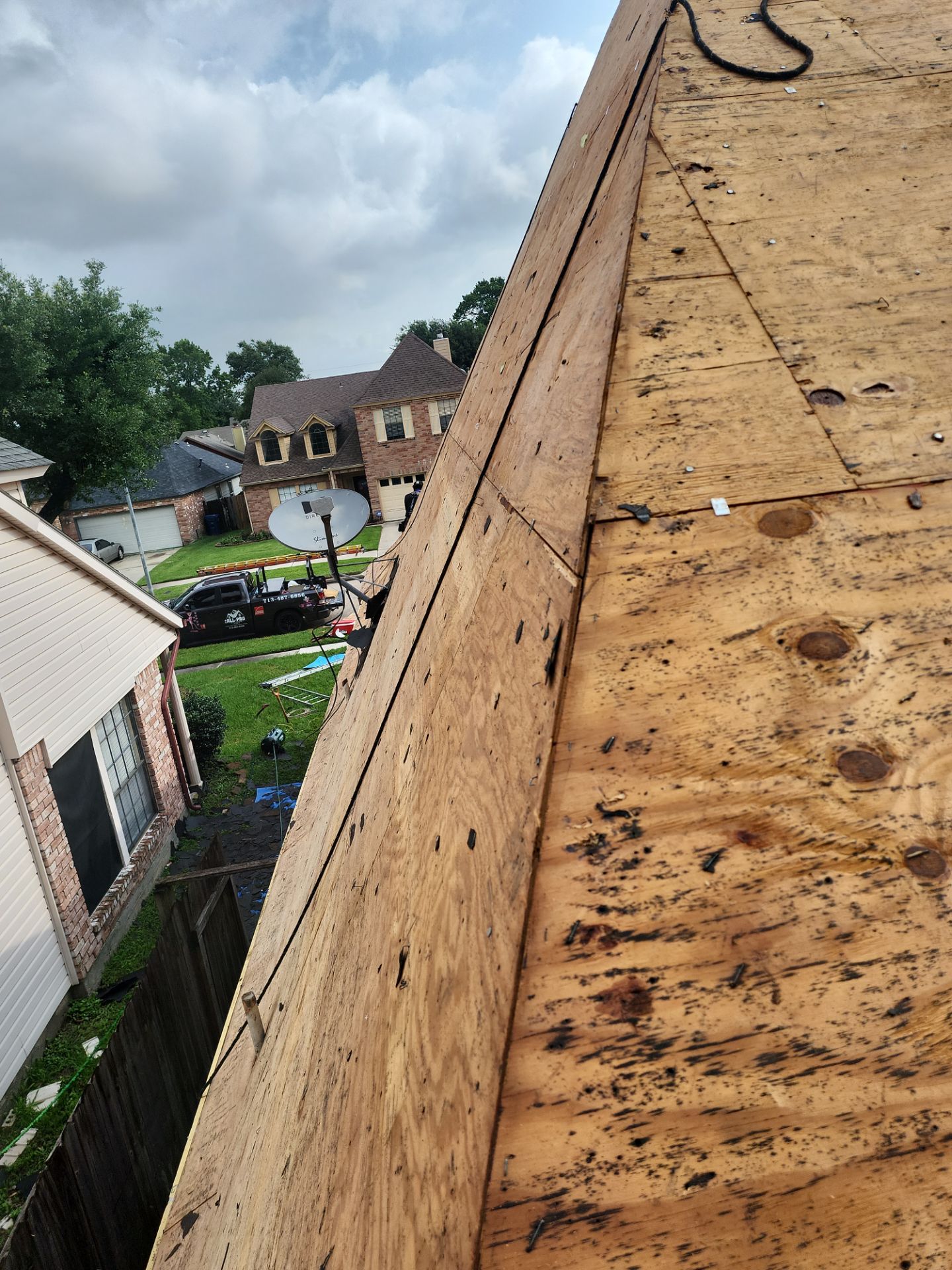 Residential Roofing Repair using Owen's Corning Duration (Lifetime) Shingles by Roof Repair Company