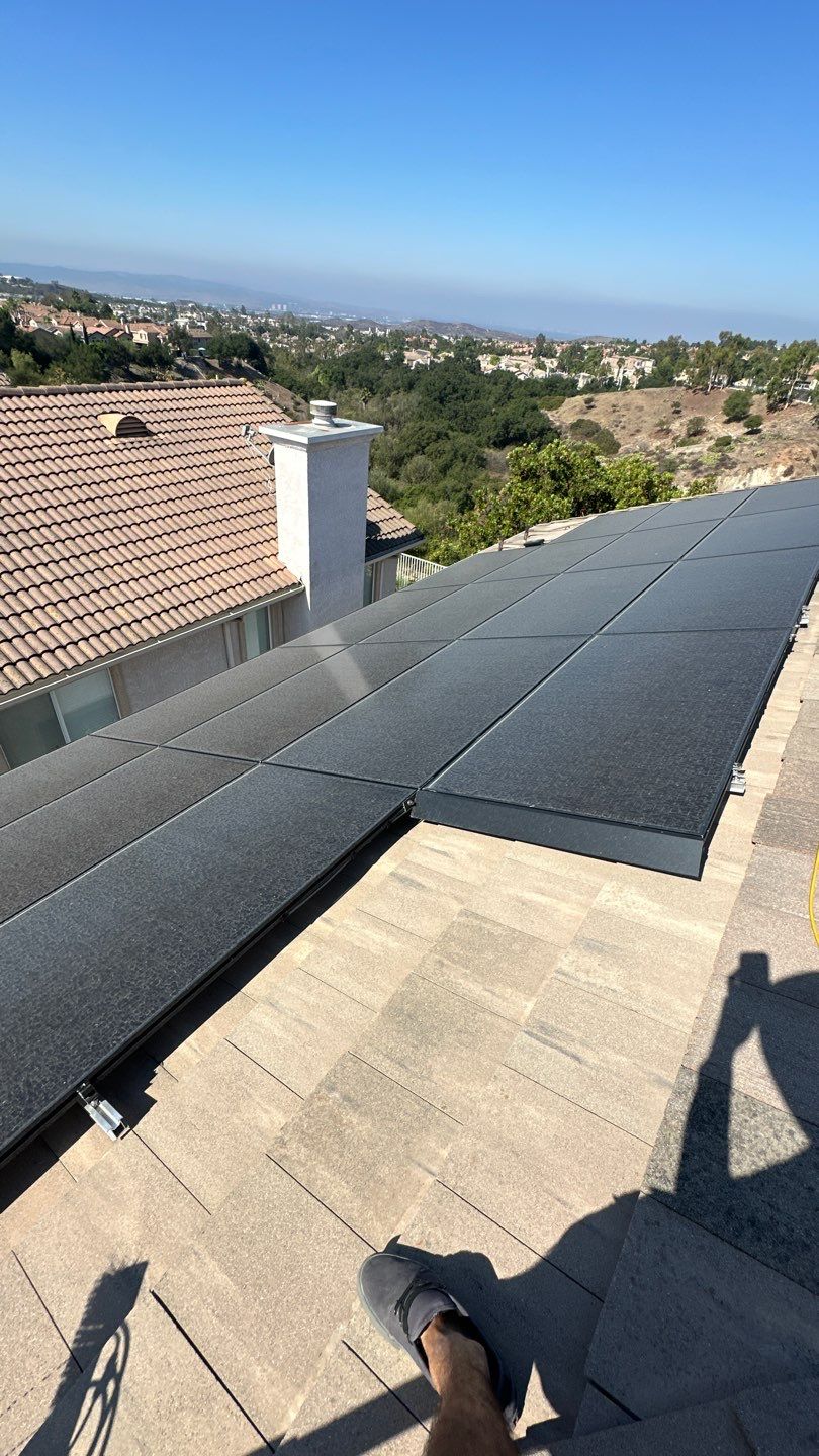 Lake Forest Solar Panel Cleaning and Window Cleaning by Property Cleaning Experts