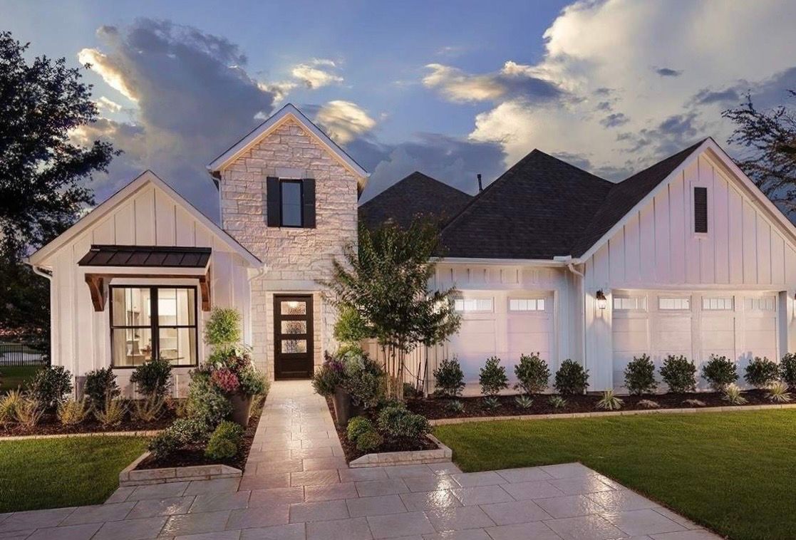 Proscapes Lawn & Tree Care featured photo.