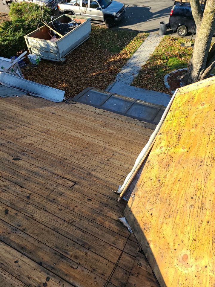 Residential Roofing Installation using Owens Corning TruDefinition Quarry Gray by A Plus Exterior