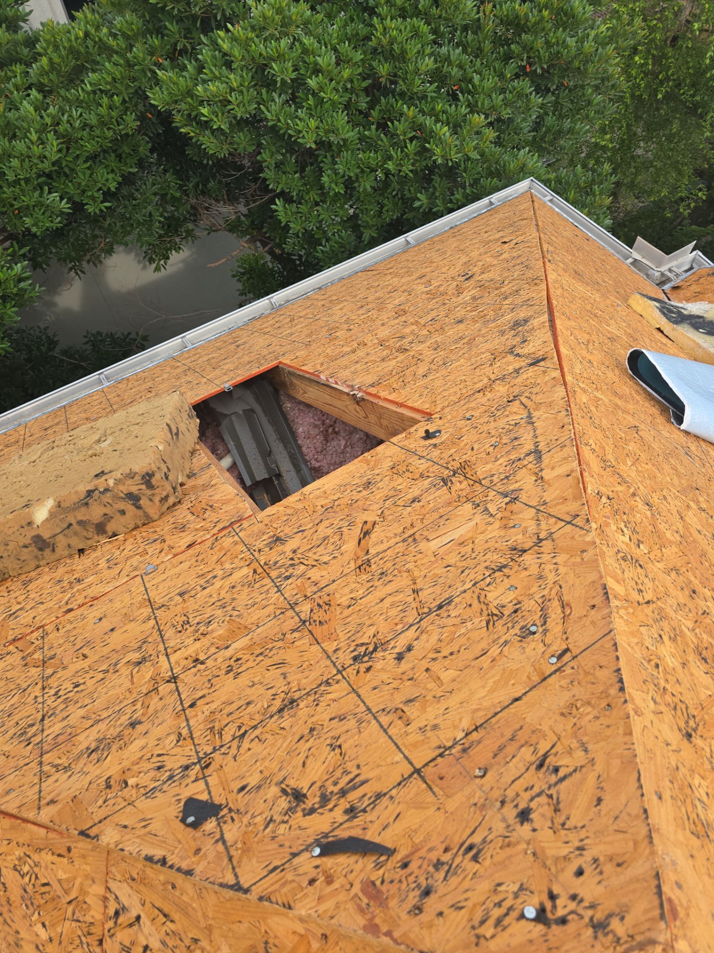 Roof Replacement Houston by Roof Repair Services LLC