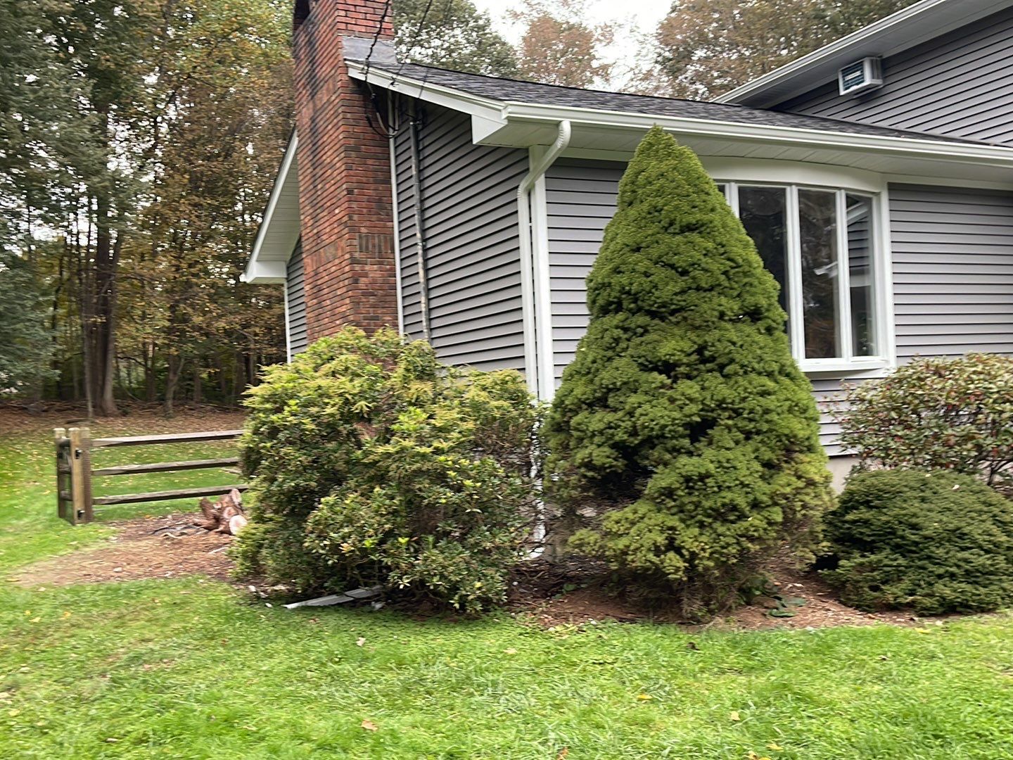 Residential Roofing Installation using Owens Corning TruDefinition Duration AR - Onyx Black & New Siding Using Mainstreet Charcoal Gray by A Plus Exterior