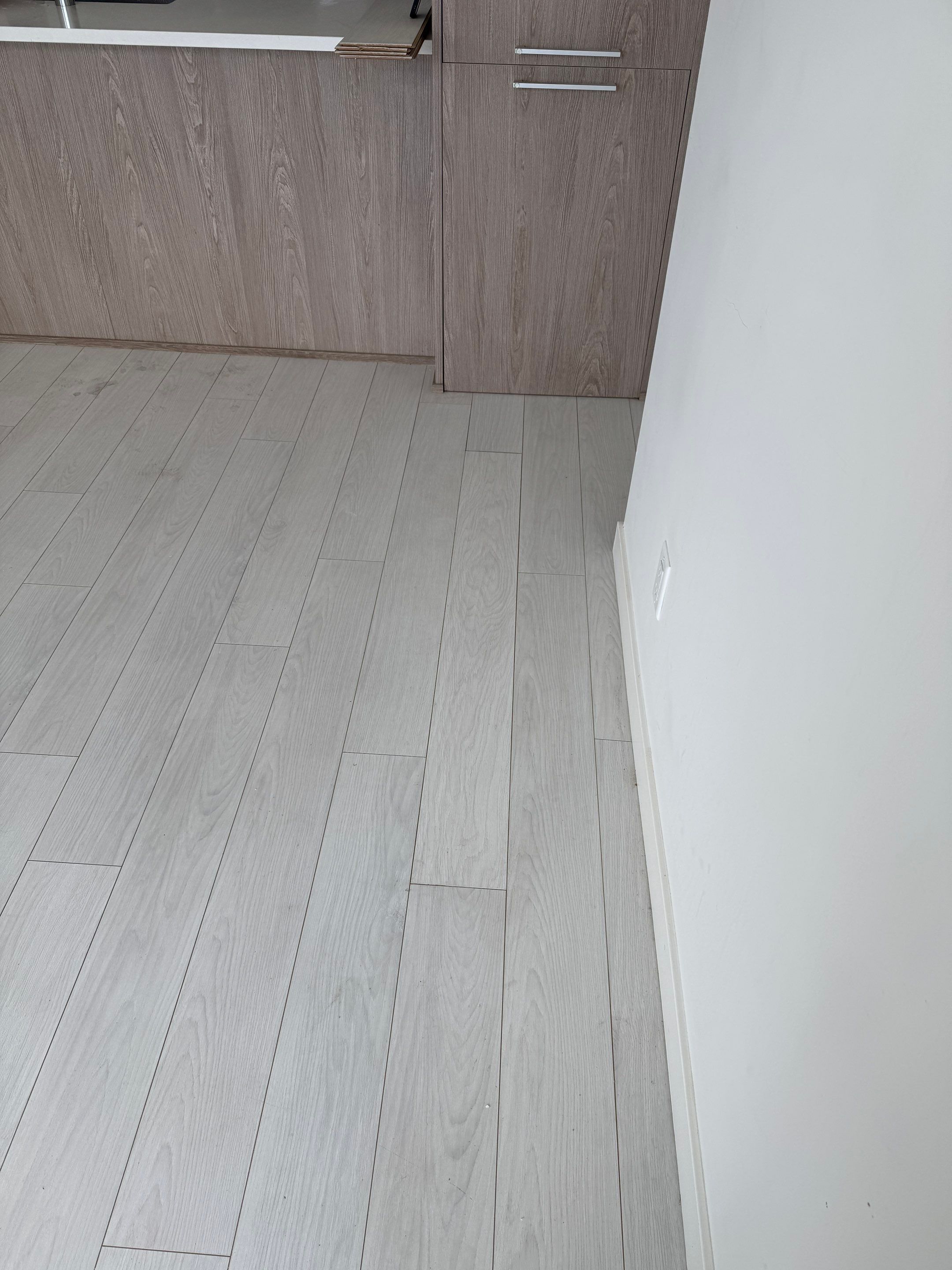 Moveout Repair - Sycamore-The Independent Tower by YVR Construction Group