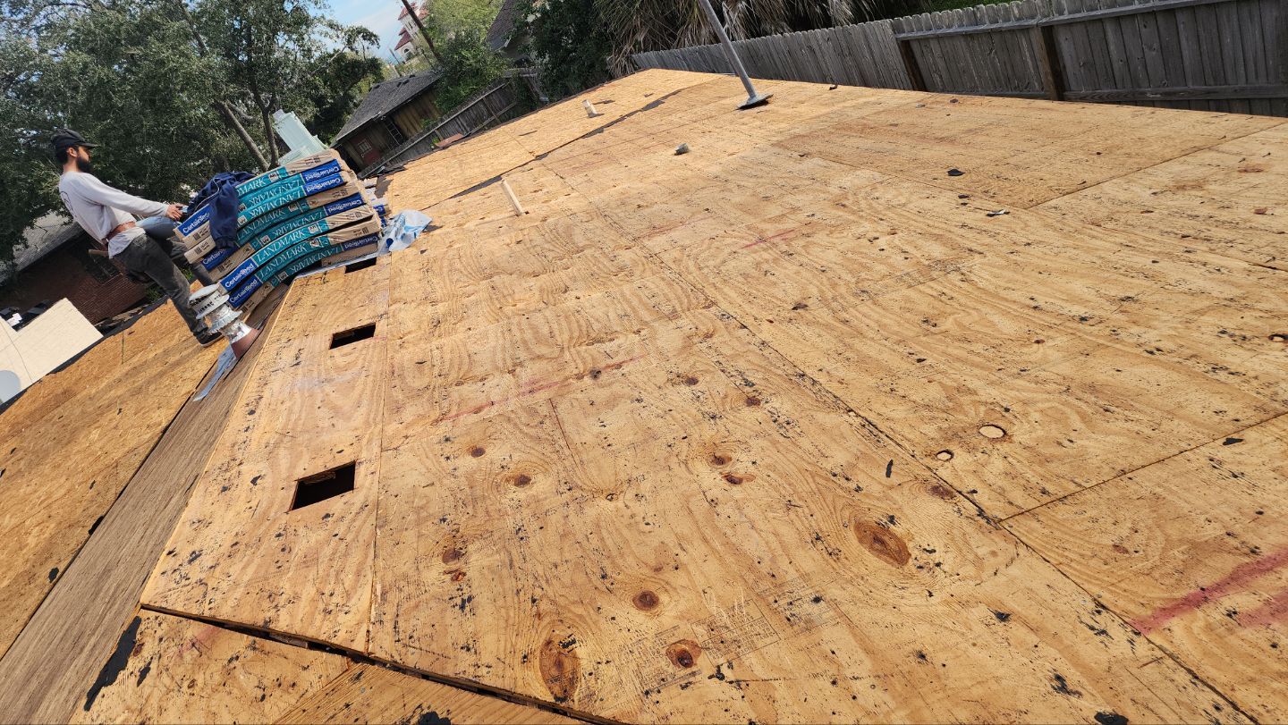 Residential Roofing Installation using Certainteed Landmark Moire Black by Galvan Roofing and Construction