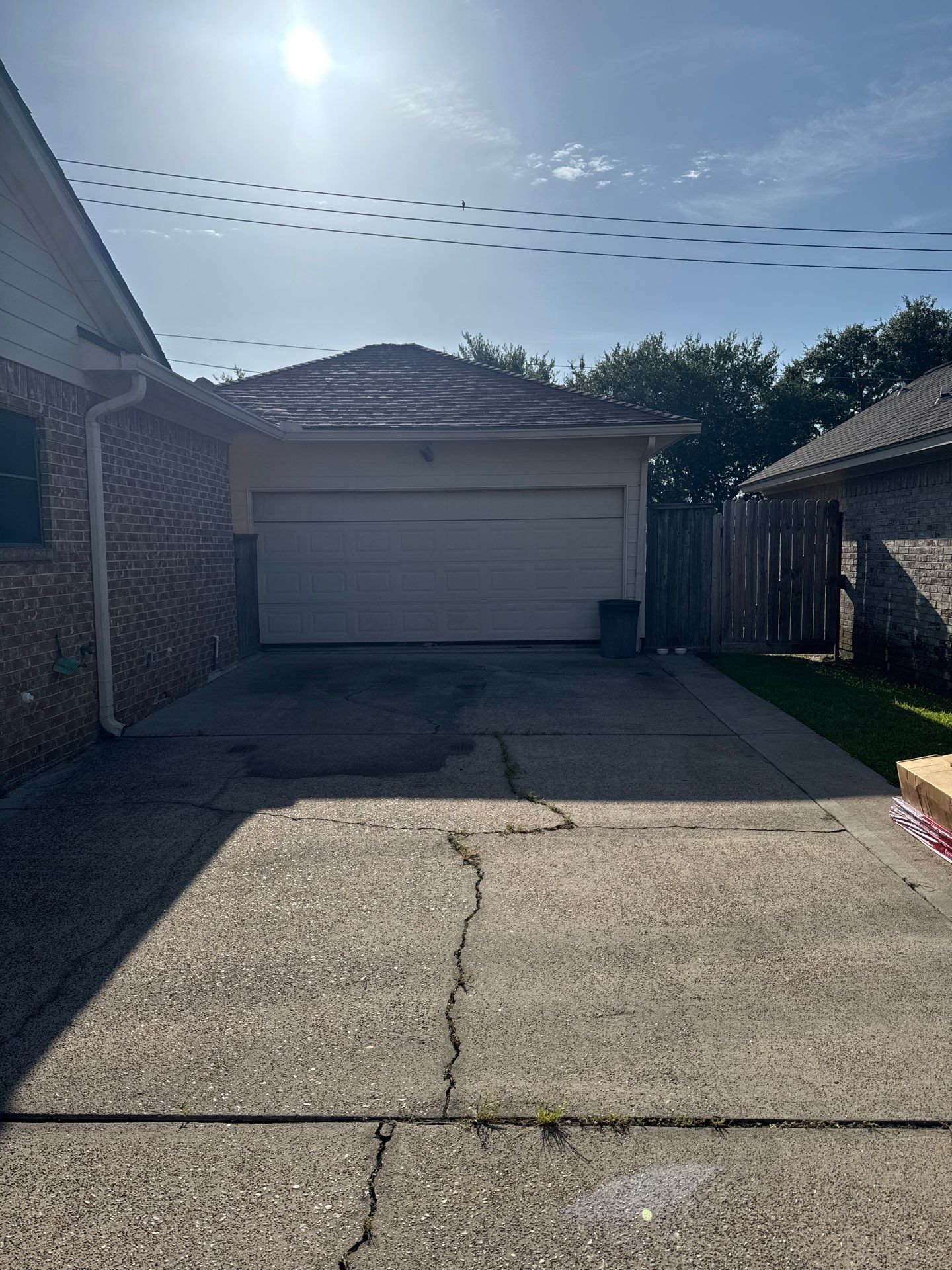 Residential Roof Replacement using OWENS CORNING OAKRIDGE by Elite Roofing LLC