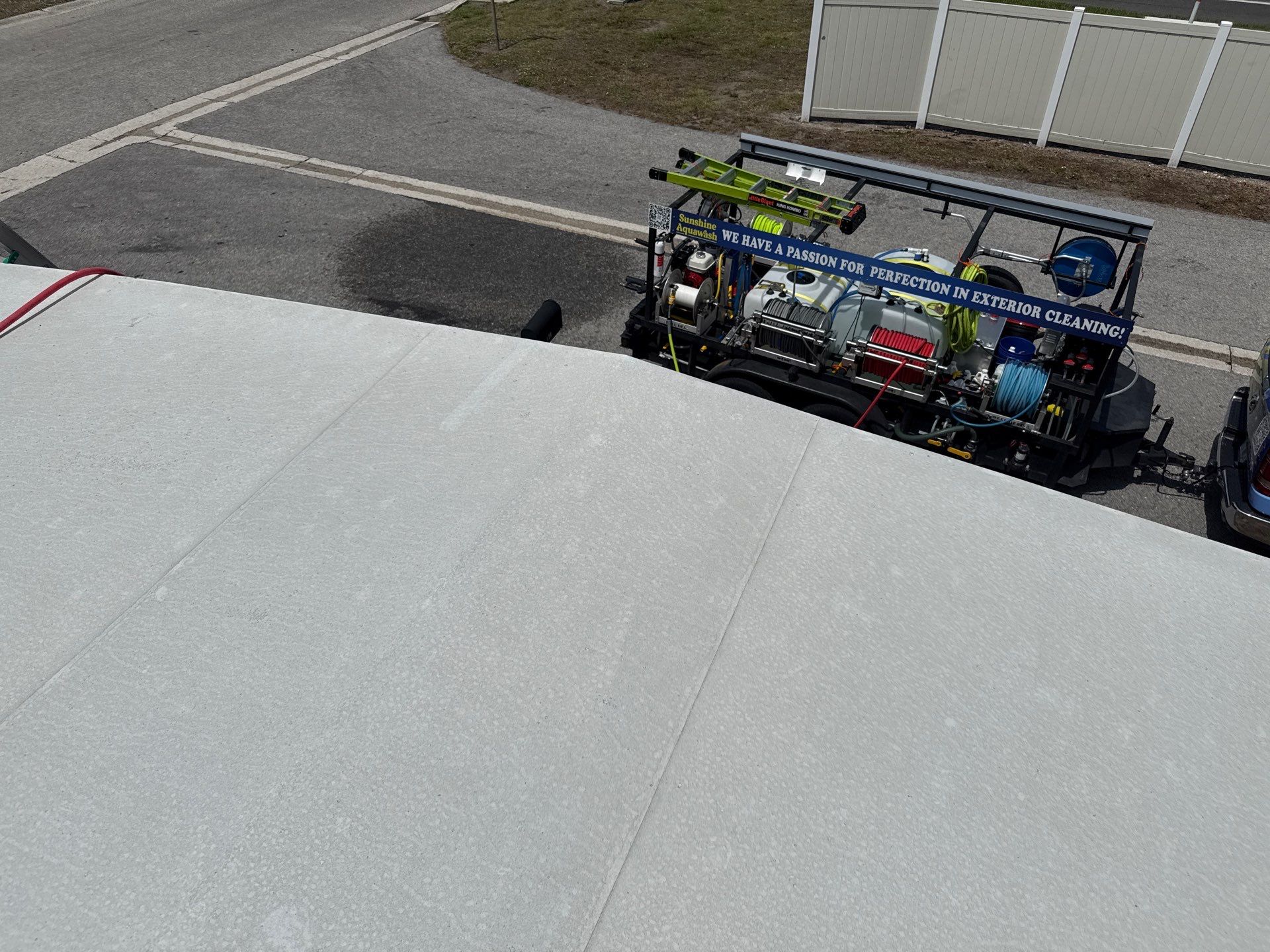 TPO Roof Cleaning in Shadow Brook Mobile Home Park – Palmetto, FL by Sunshine AquaWash