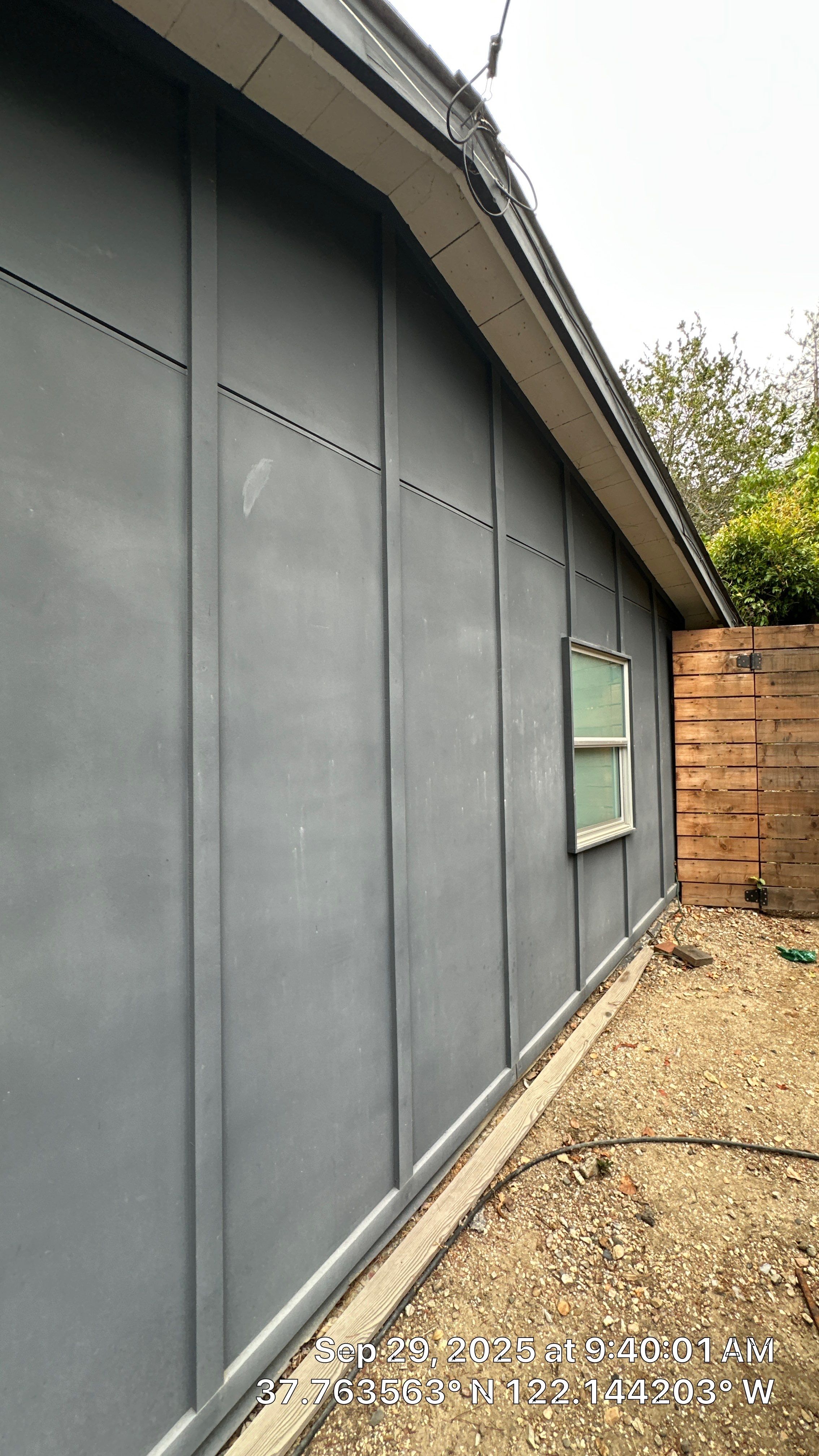 modern painting Exterior modern painting by Herrera’s Bay Area Painting inc.