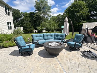 Hanamint Furniture