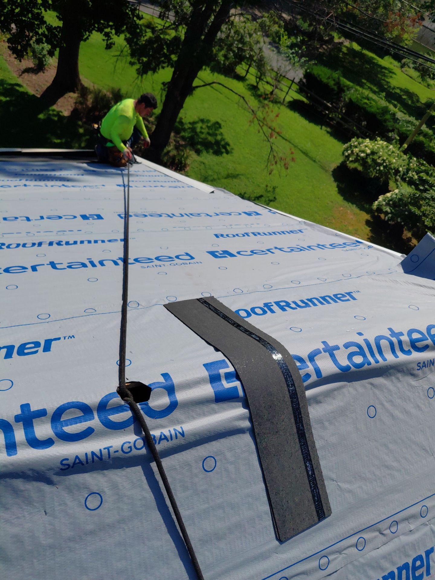 Lorton: Residential Roof with CertainTeed Landmark Pro in Max Def Moire Black by RM Banning, Inc.