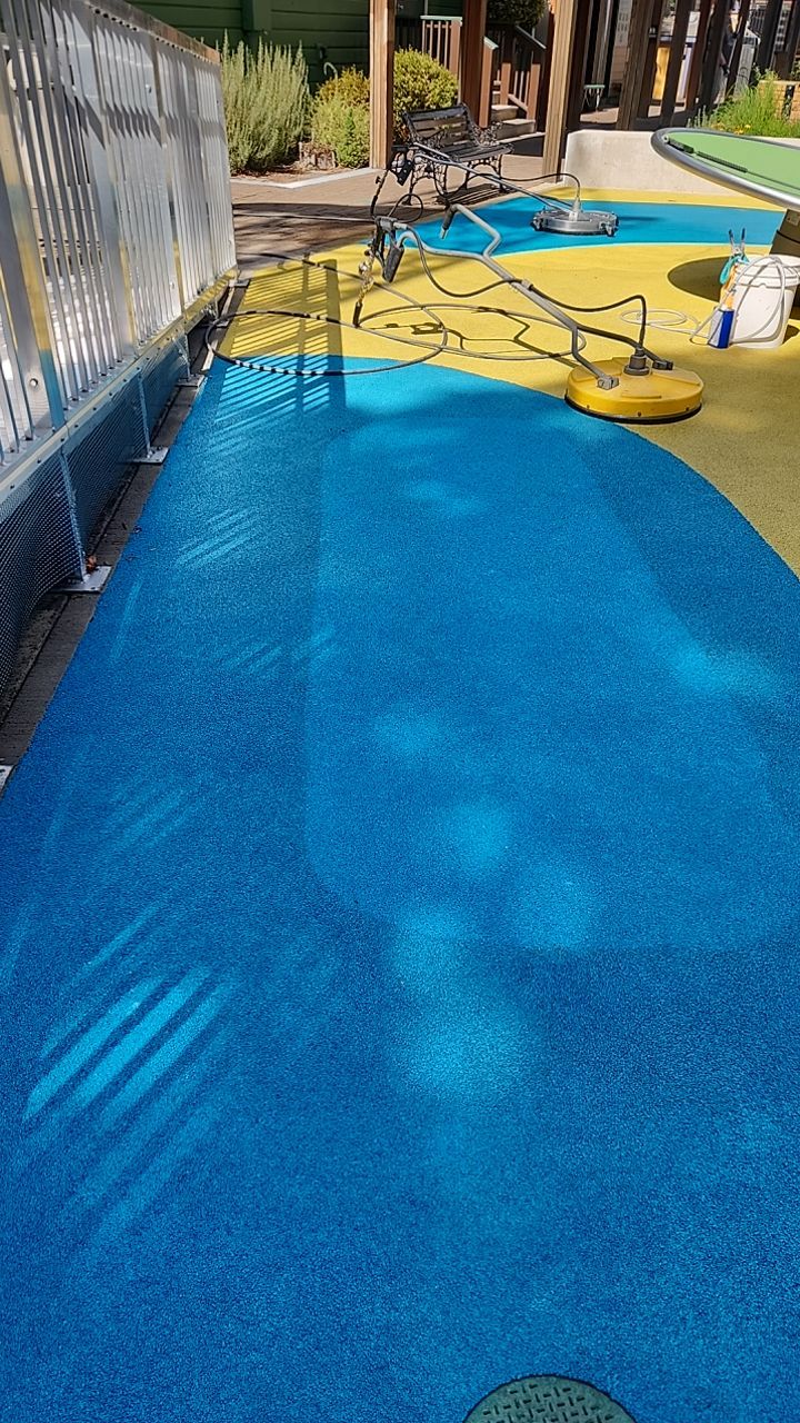 Gilbert House Children's Museum by Willamette Outdoor Wash LLC