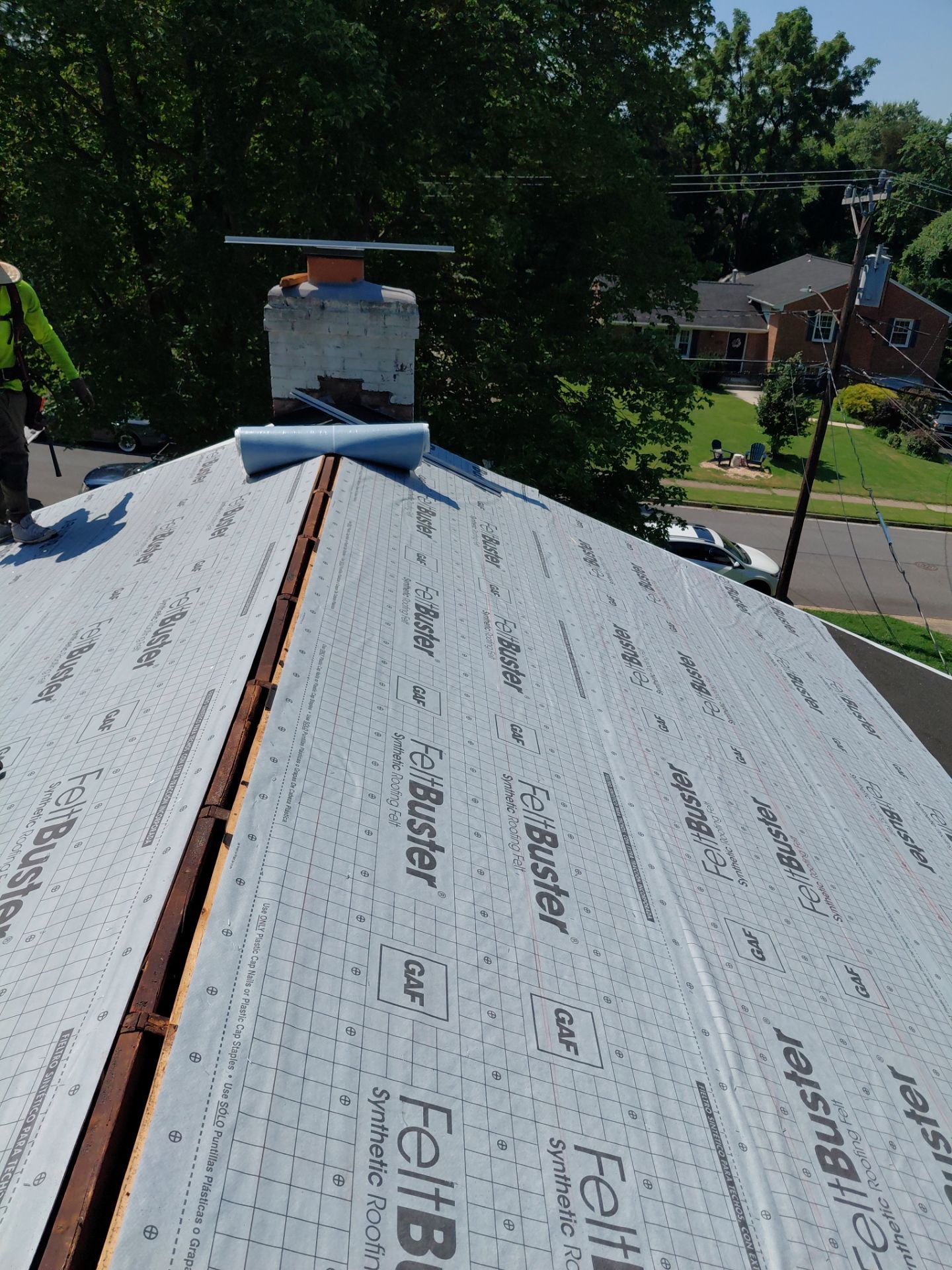 Alexandria: Residential Roof Replacement with GAF Timberline HDZ in Nantucket Morning by RM Banning, Inc.