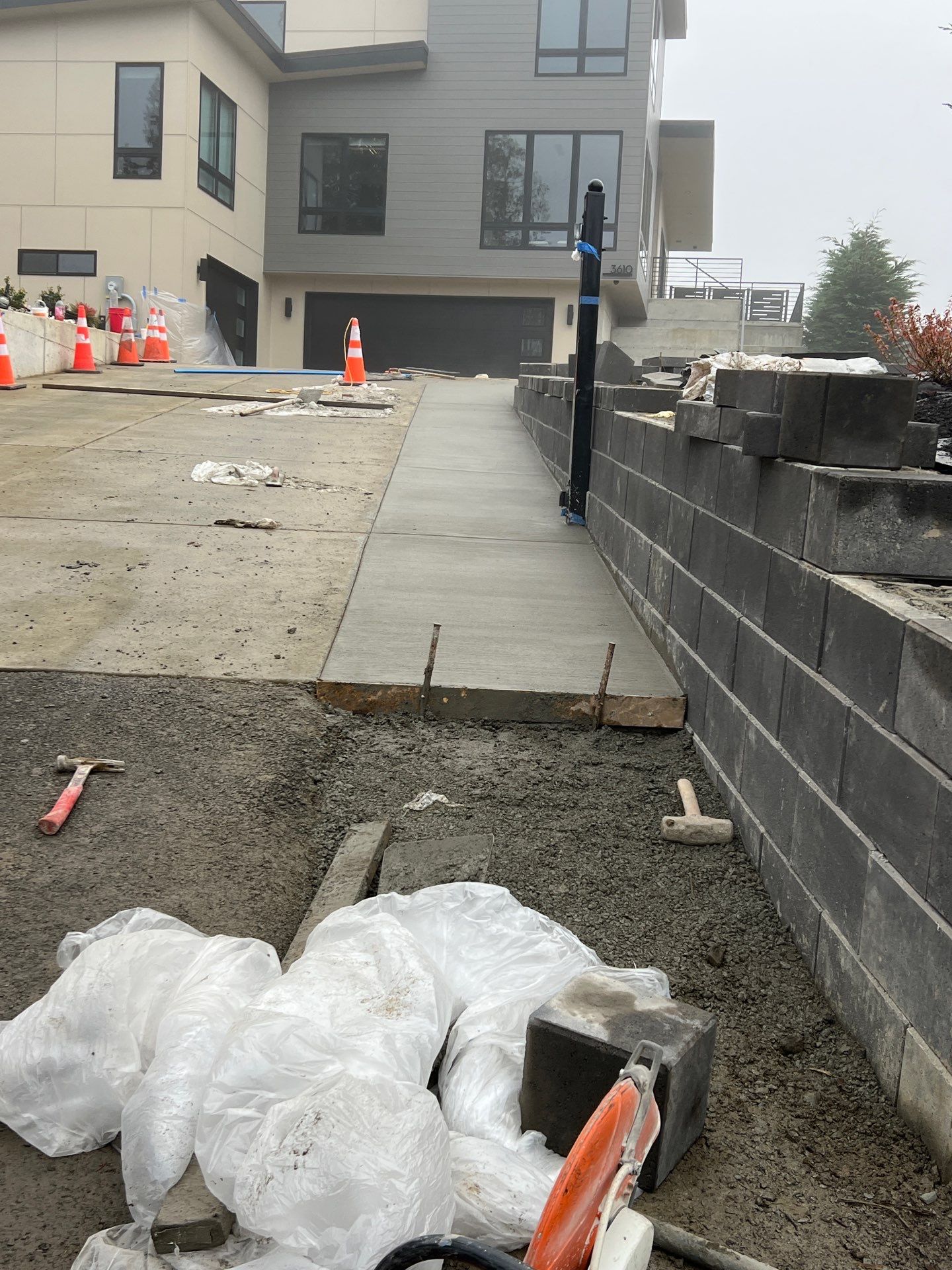 Retaining Wall & Concrete Patch Repair | Everett  by Jireh Asphalt & Concrete Inc 