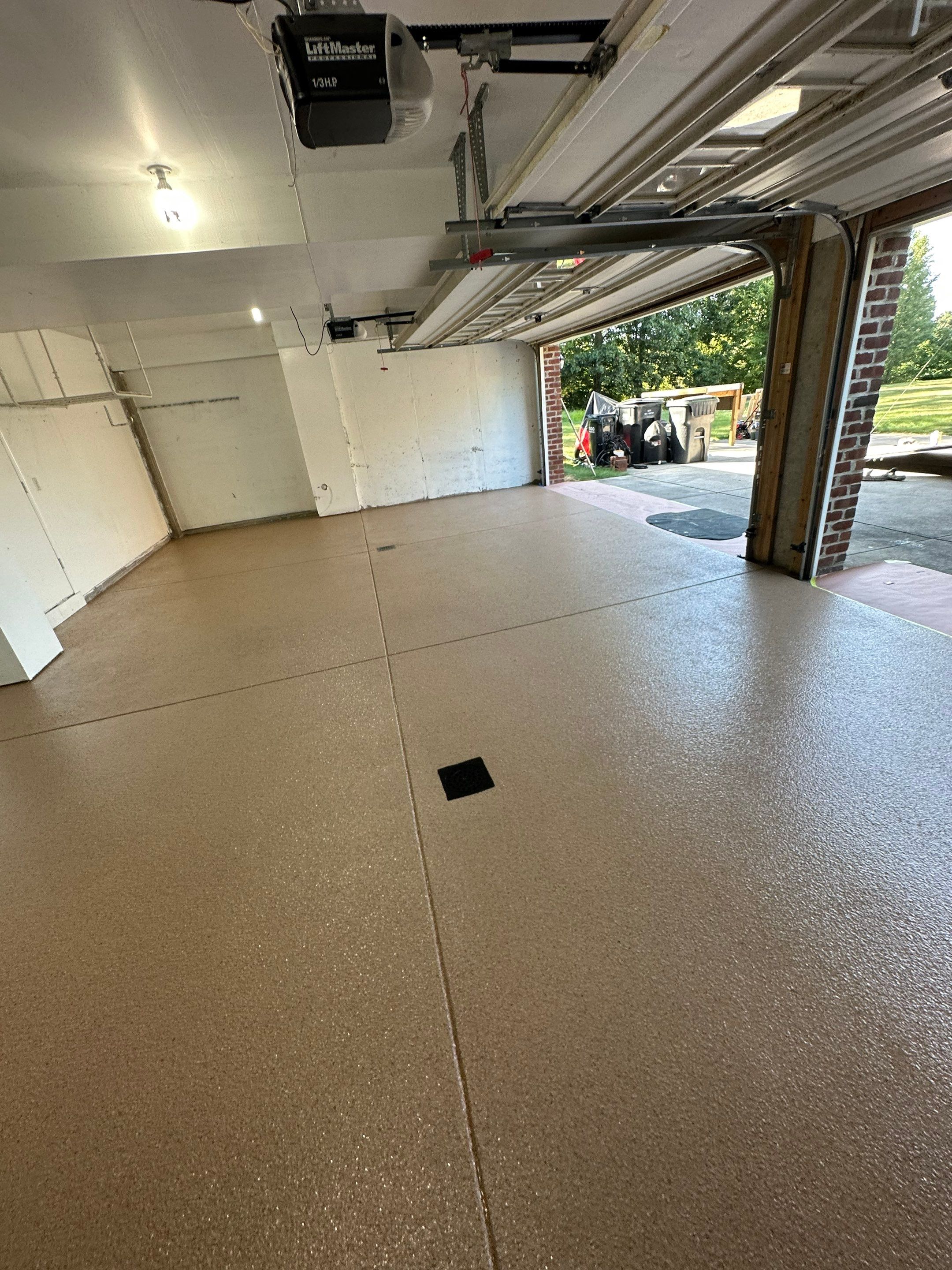 Brown Flake Project in Gibsonia by Floors in a Day, Inc