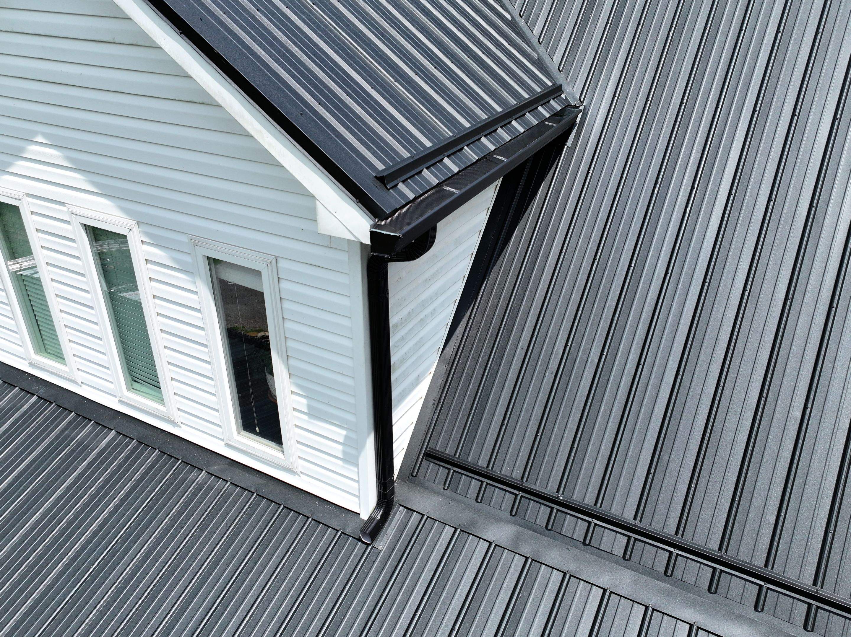 Murphy Residence by Omnia Roofing