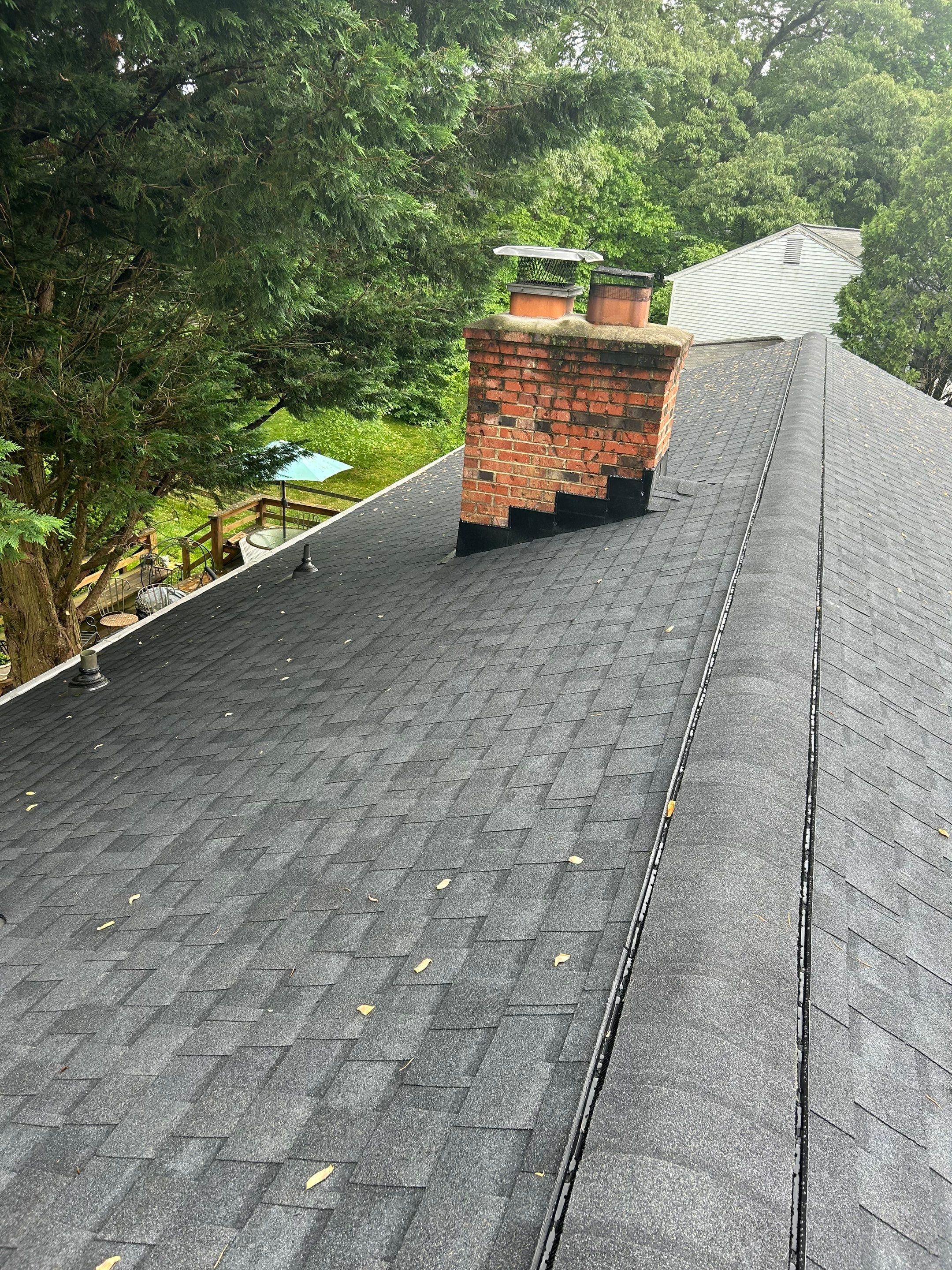 Burke: CertainTeed Landmark Designer Shingles in Moire Black by RM Banning, Inc.