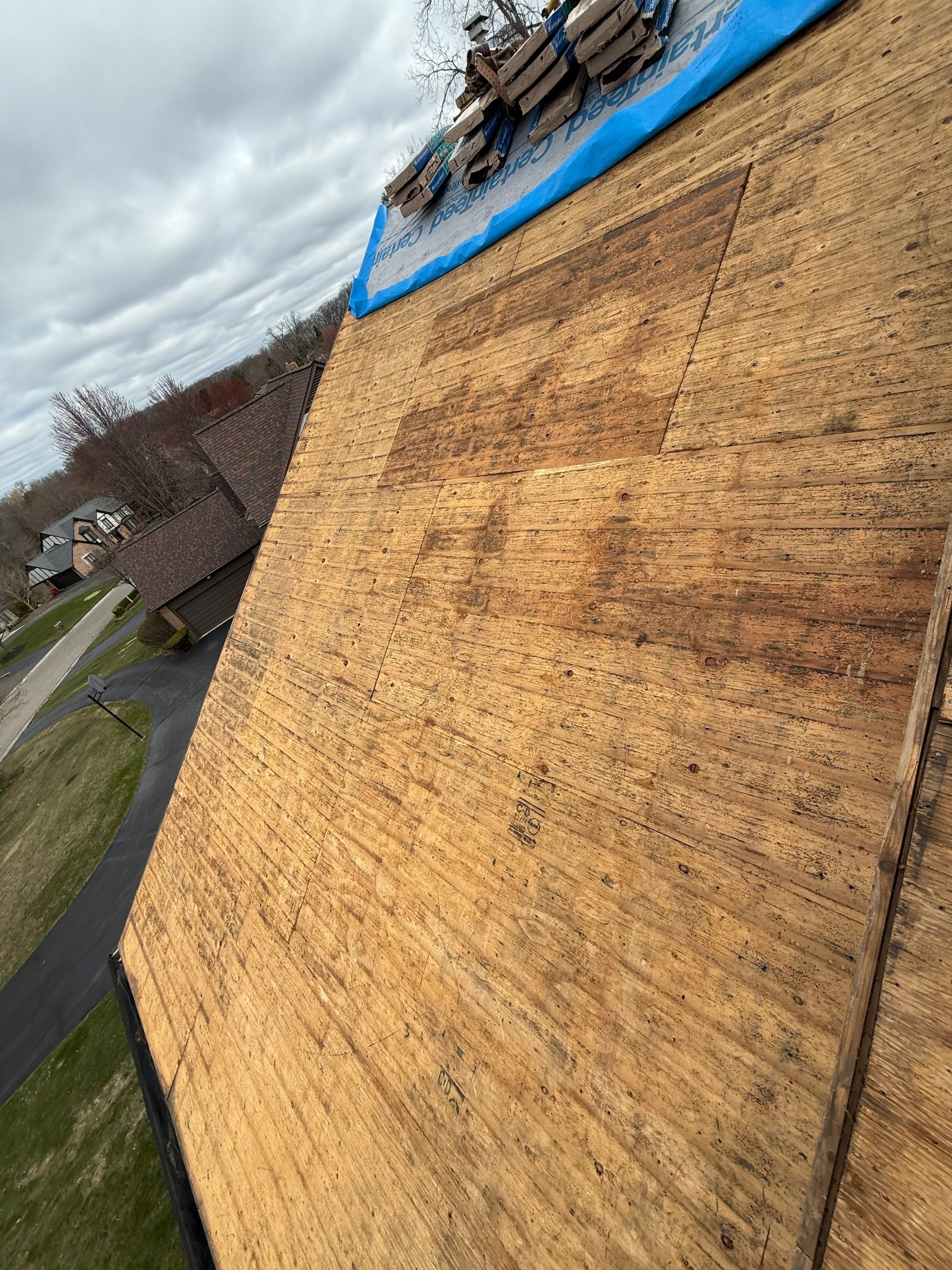 Project in West Bloomfield Township by Eave Roofing