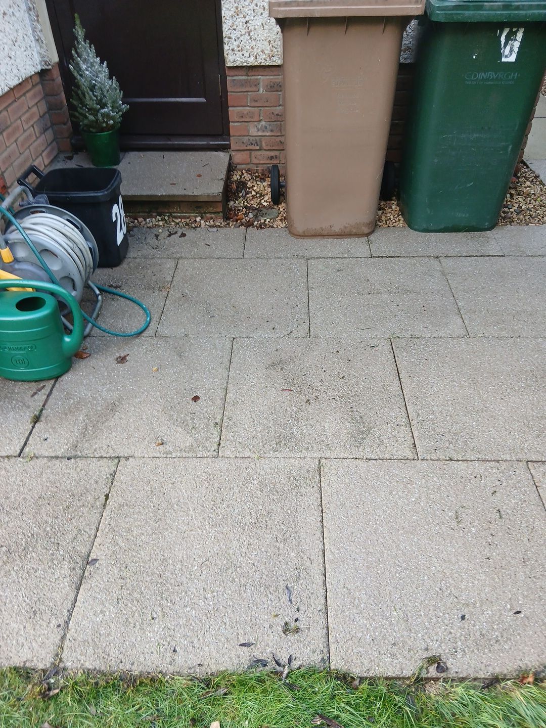 Pressure & softwash in Balerno by EZXCo Ltd