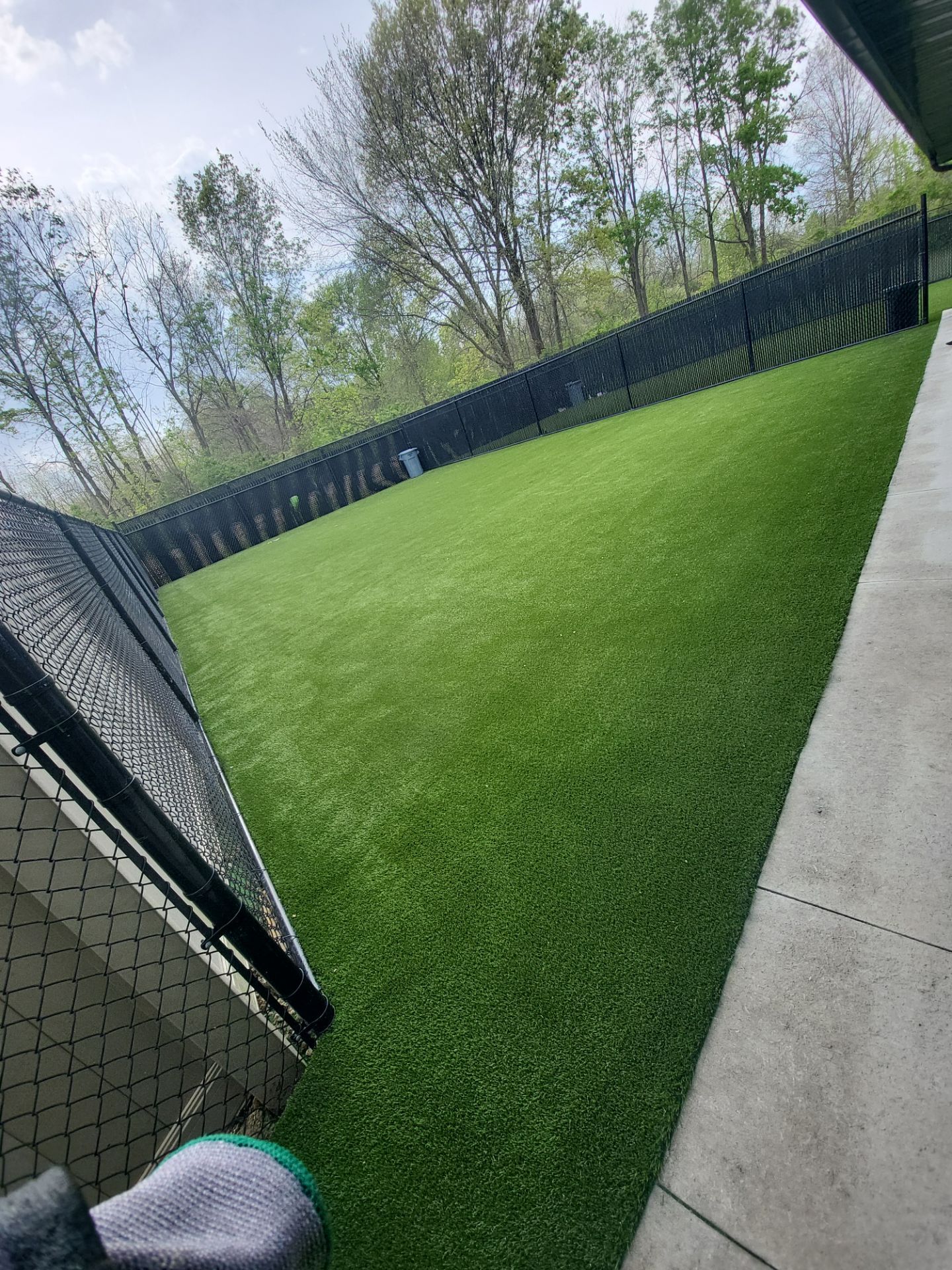 Lead the Way K9 - Pet yards by Southwest Greens Midwest