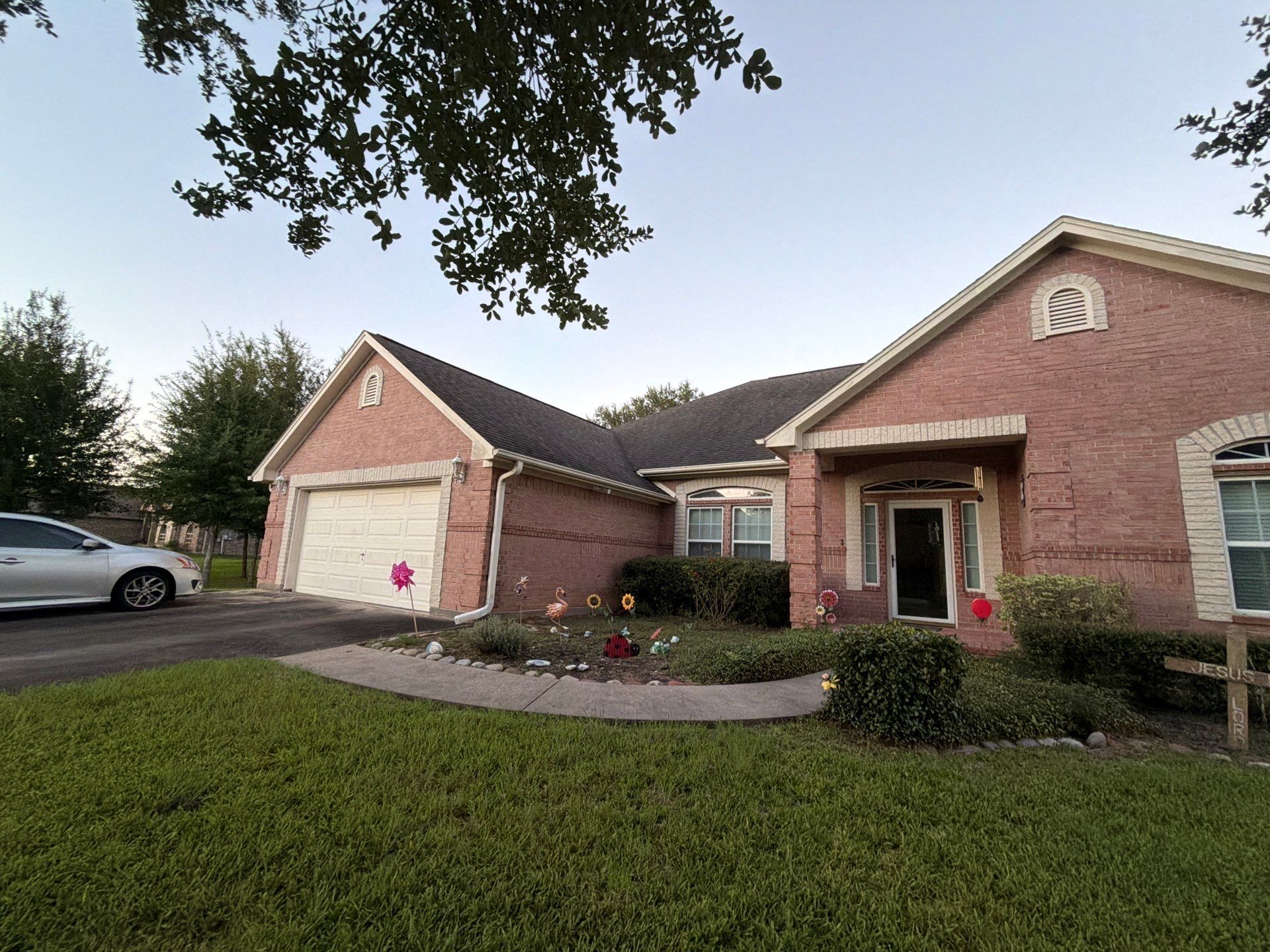 Aesthetic Roofing Systems LLC featured photo.