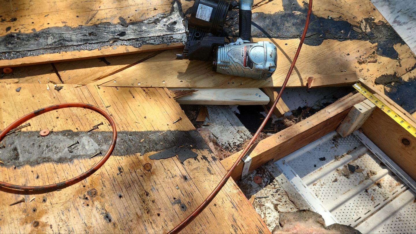 Project in Seminole 33777 by Mitchell Roofing Company LLC 