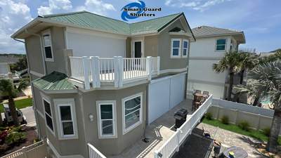 Rolling Shutters in White 