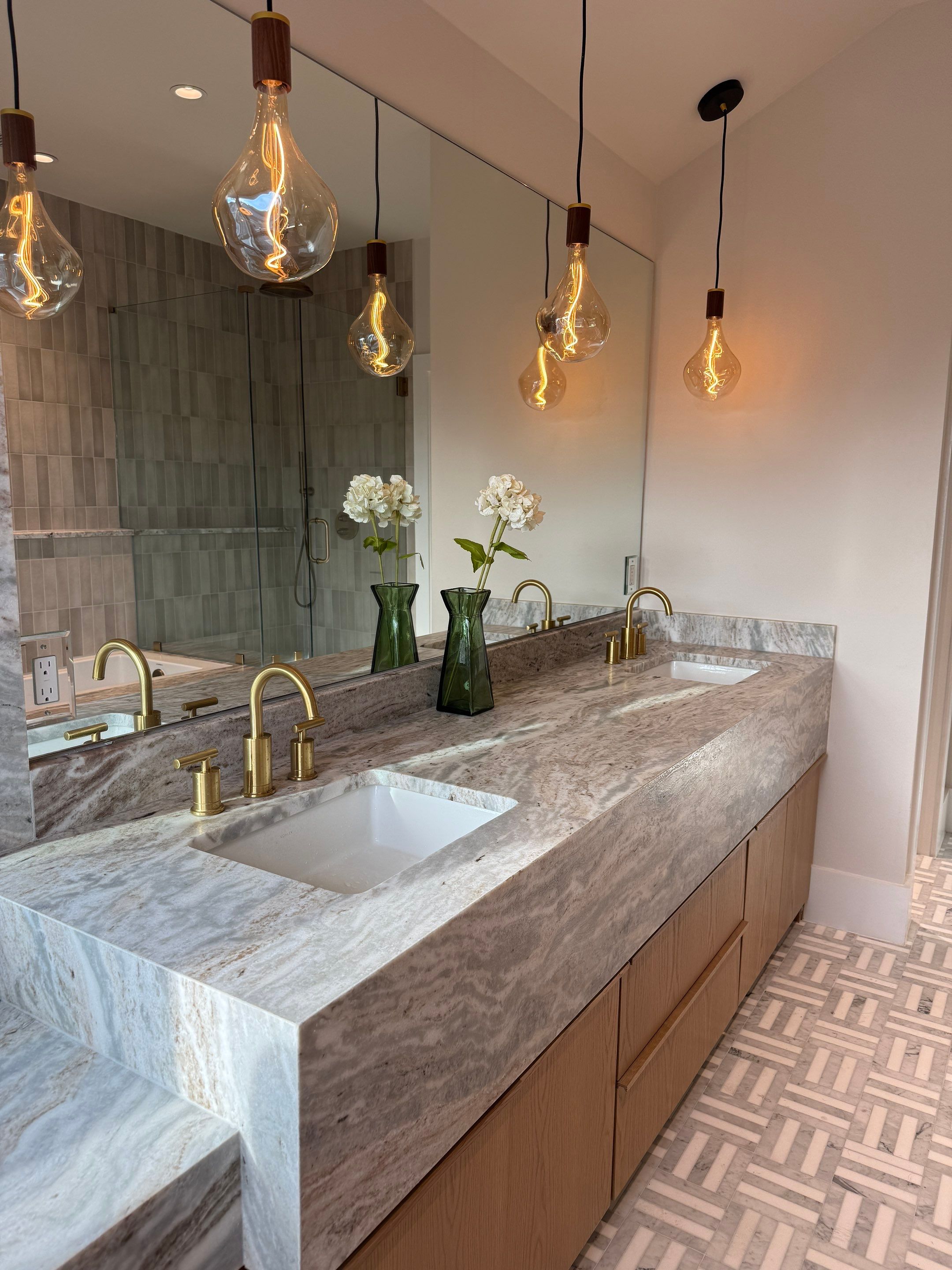 Lombardy Project - Luxury Full Home Remodel by HOMES BY JAR