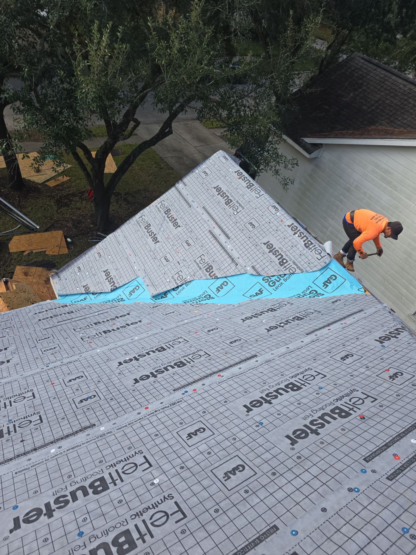 Roof Replacement in The Woodlands TX by Roof Repair Company