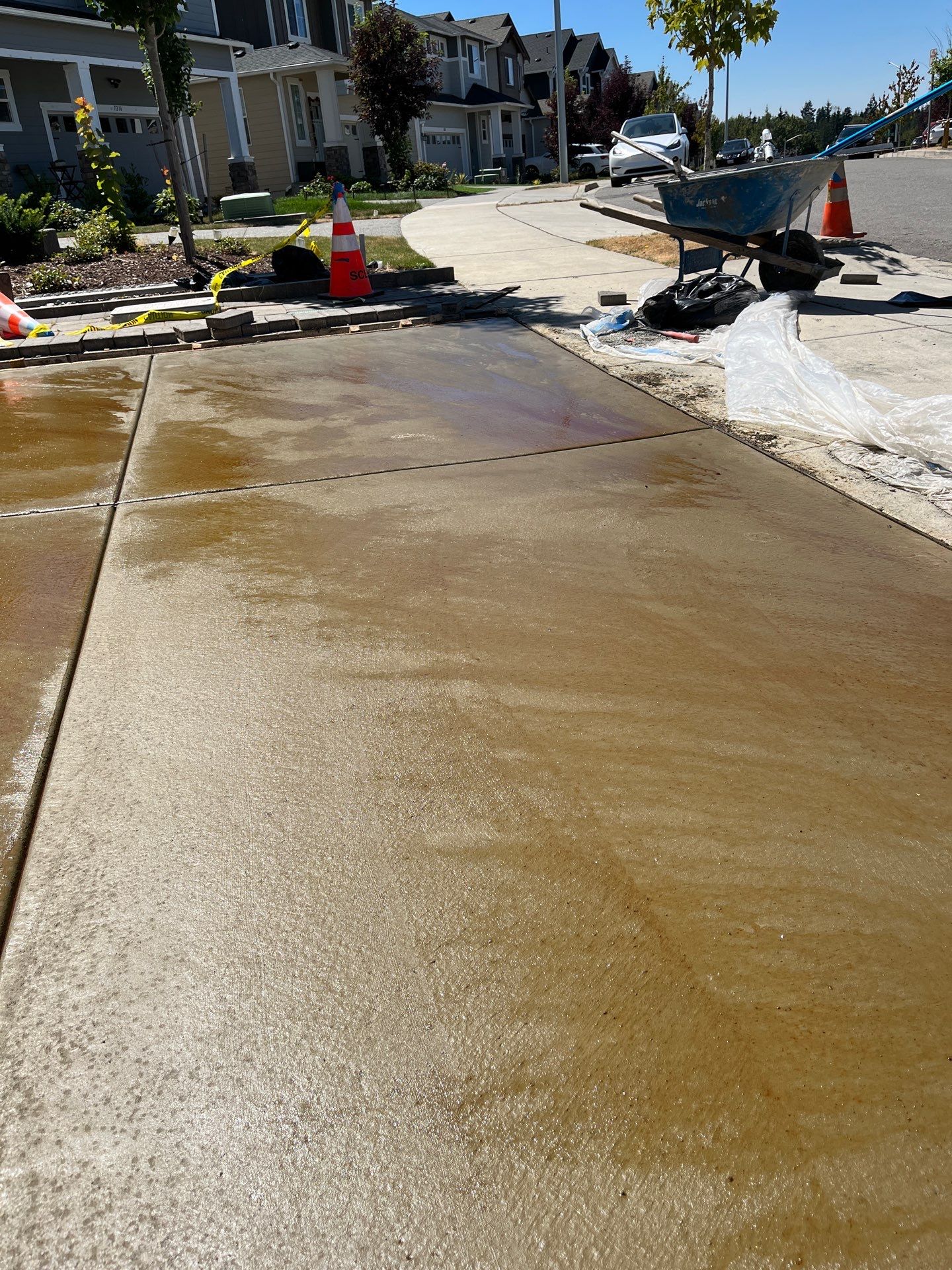 Concrete Driveway Makeover | Snohomish  by Jireh Asphalt & Concrete Inc 