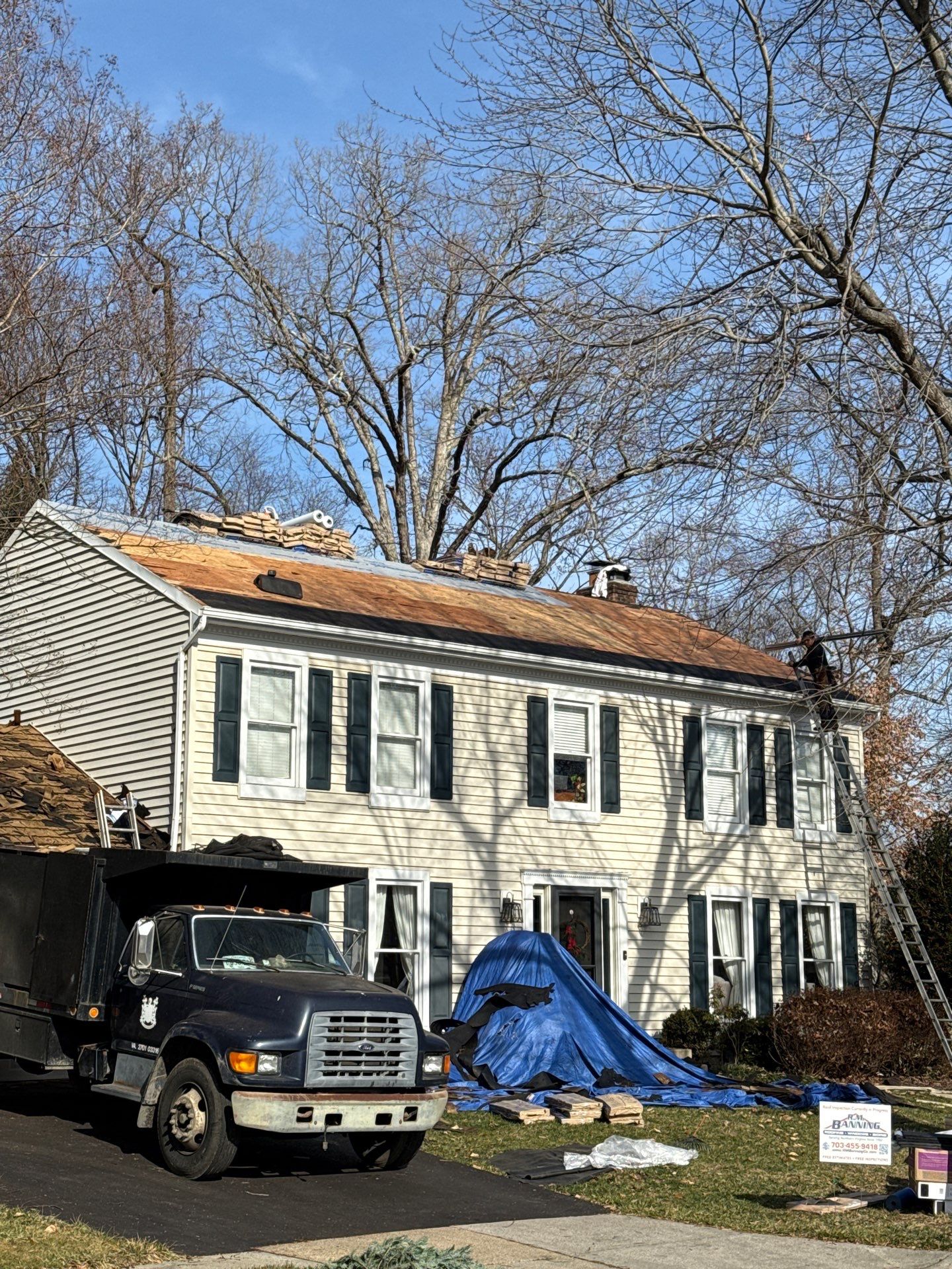 Fairfax Station :Residential Roof Replacement with CertainTeed Landmark Pro in Max Def Drift Wood by RM Banning, Inc.