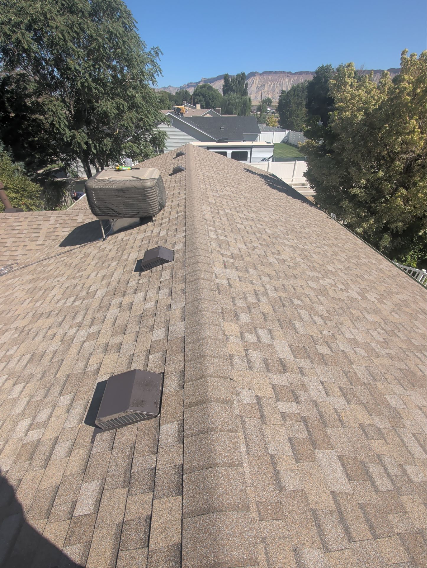 Bros Roofing featured photo.