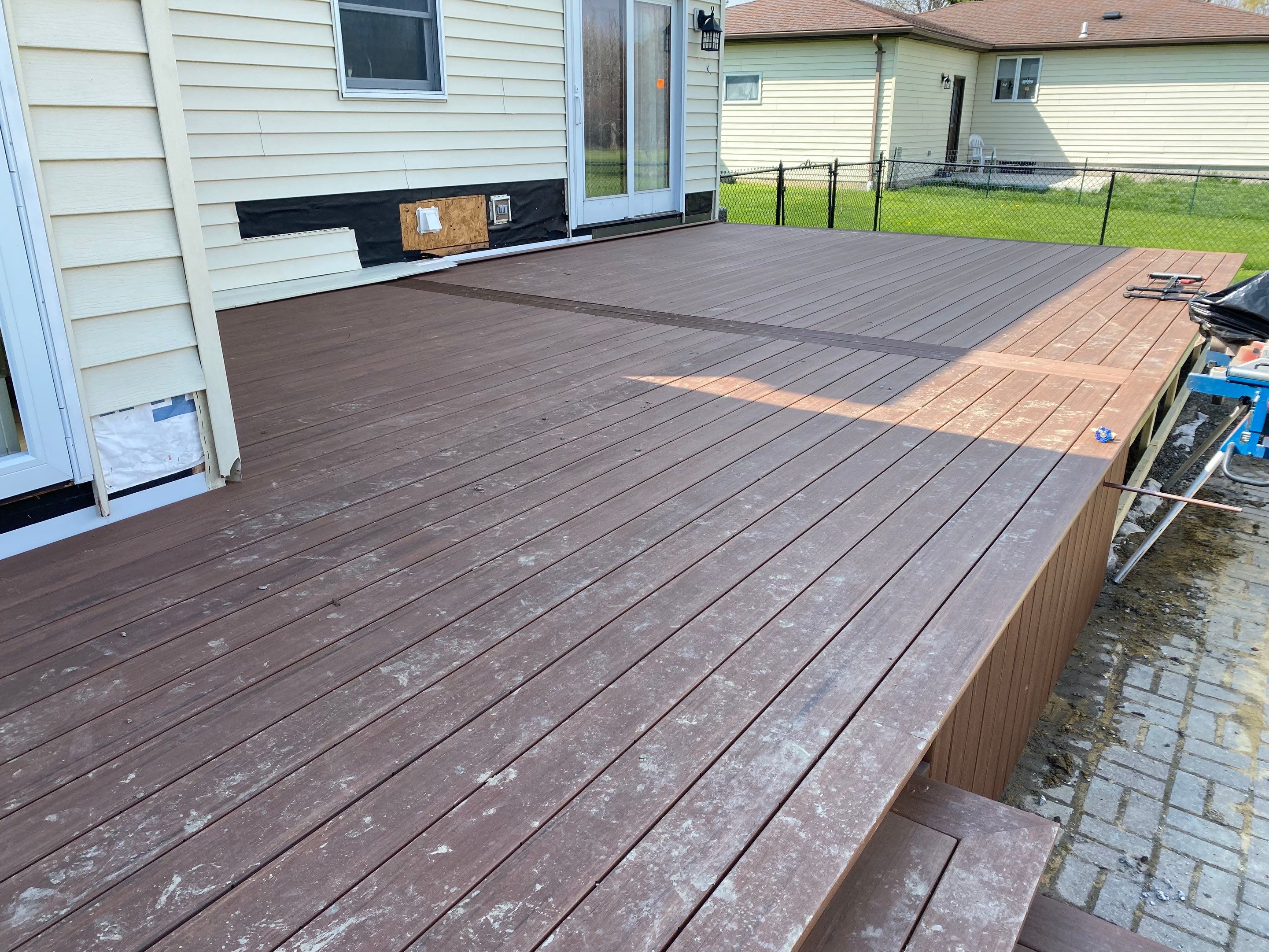 Decks by Ivy Lea Construction