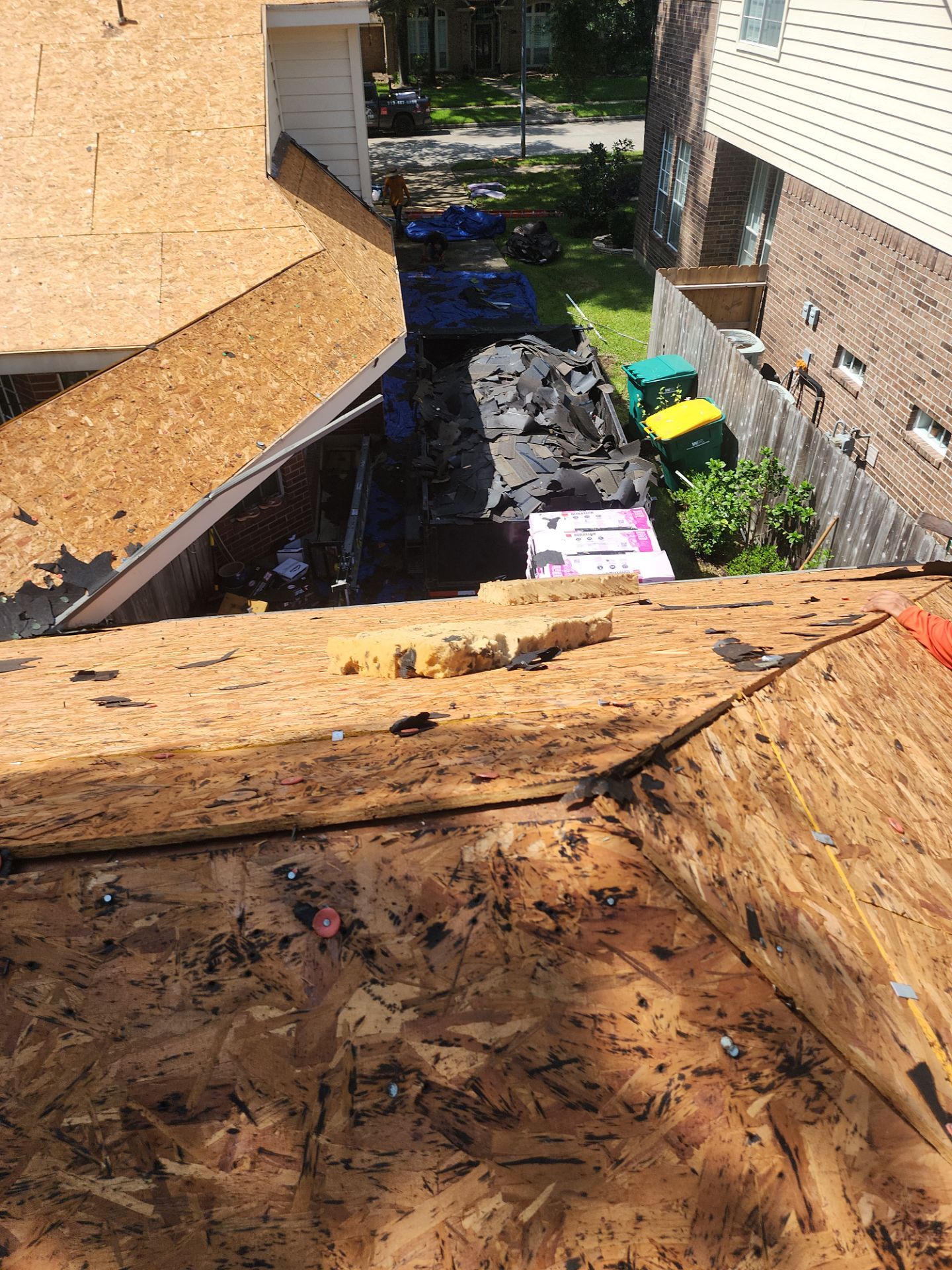 Residential Roofing Installation using Owen's Corning Duration (Lifetime) Shingles by Roof Repair Company