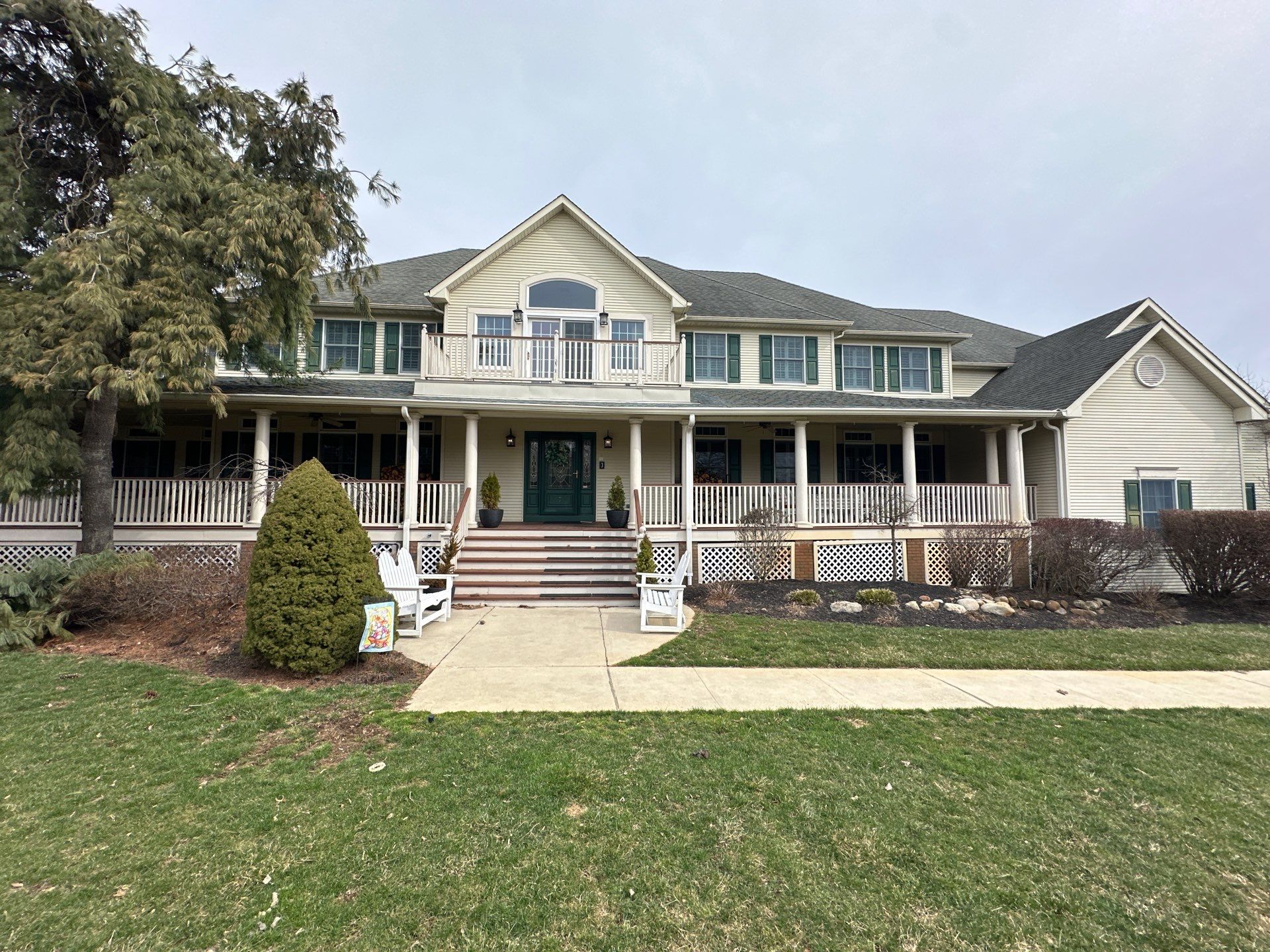 Soft Washing in Holmdel, NJ  by Clearview Washing