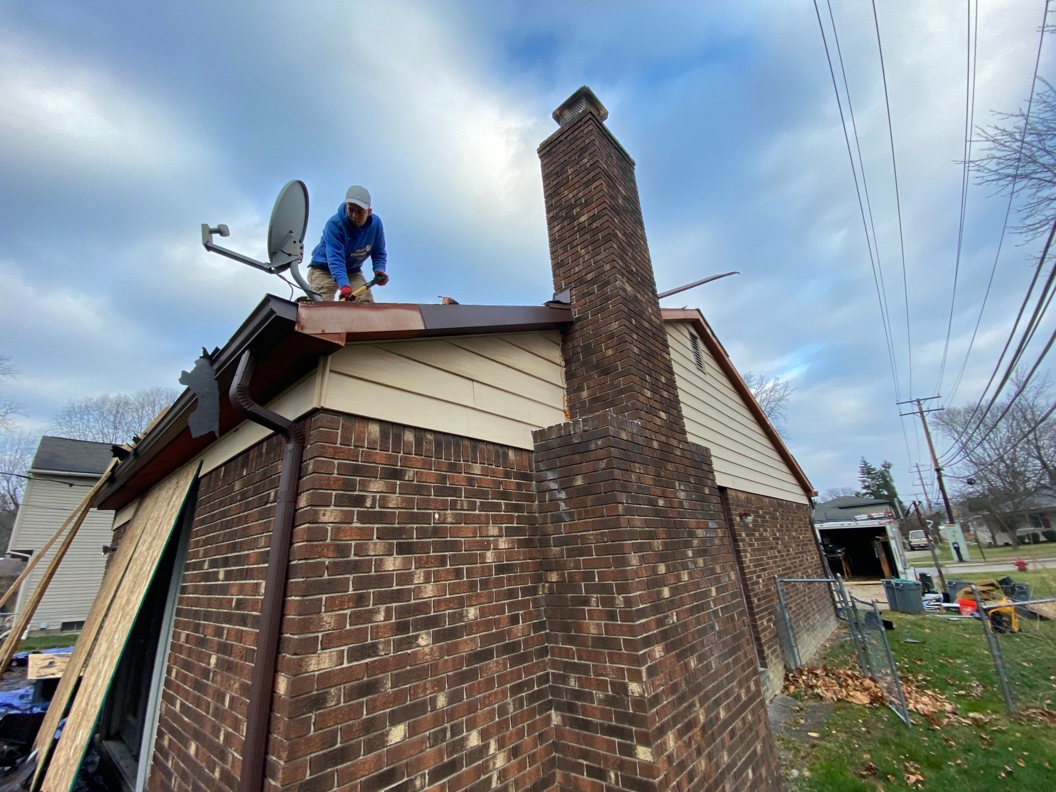 Roof Replacement using Owens Corning by 180 Contractors