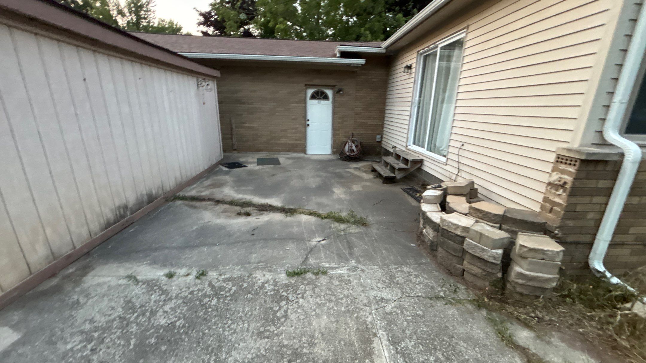 Roof Replacement using Owens Corning Tru Definitions by 180 Contractors