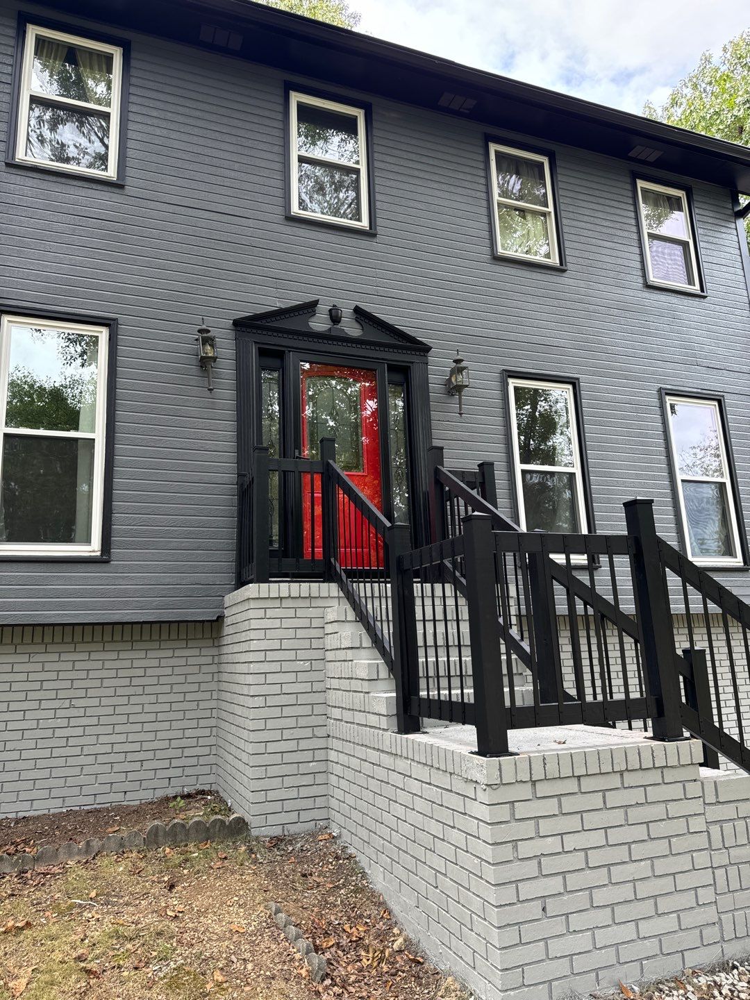 Chandabrook - Exterior by Pillar and Pine