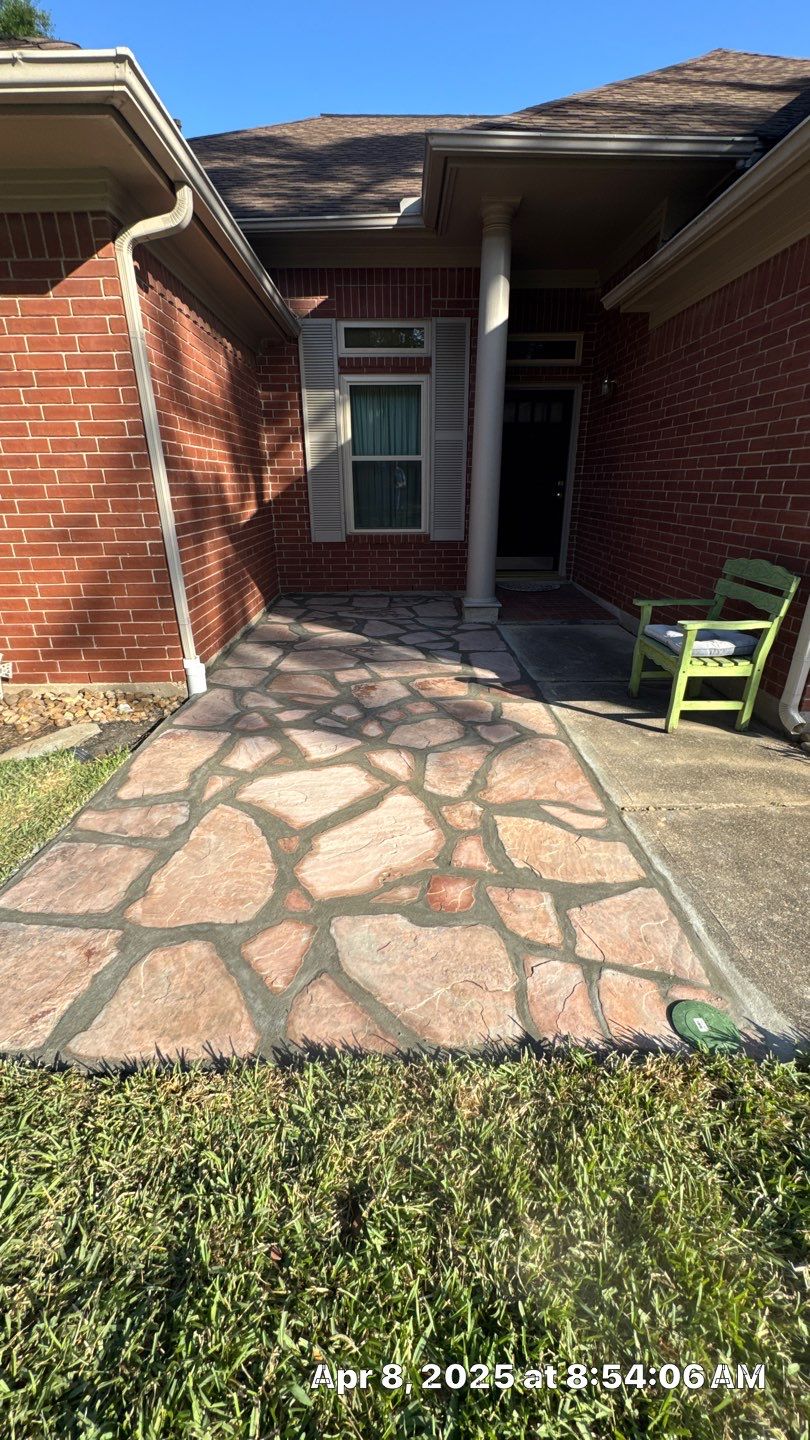 🏡 Mary Gray’s Entrance Transformation — Flagstone, Trim & Gutter Service by Texas Urban Elements