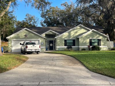 2504 Chateau Drive • Lutz, FL 33559