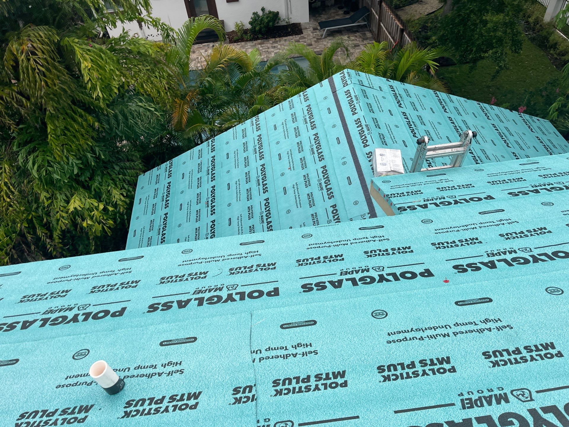 Project in Gulfport 33707 by Mitchell Roofing Company LLC 
