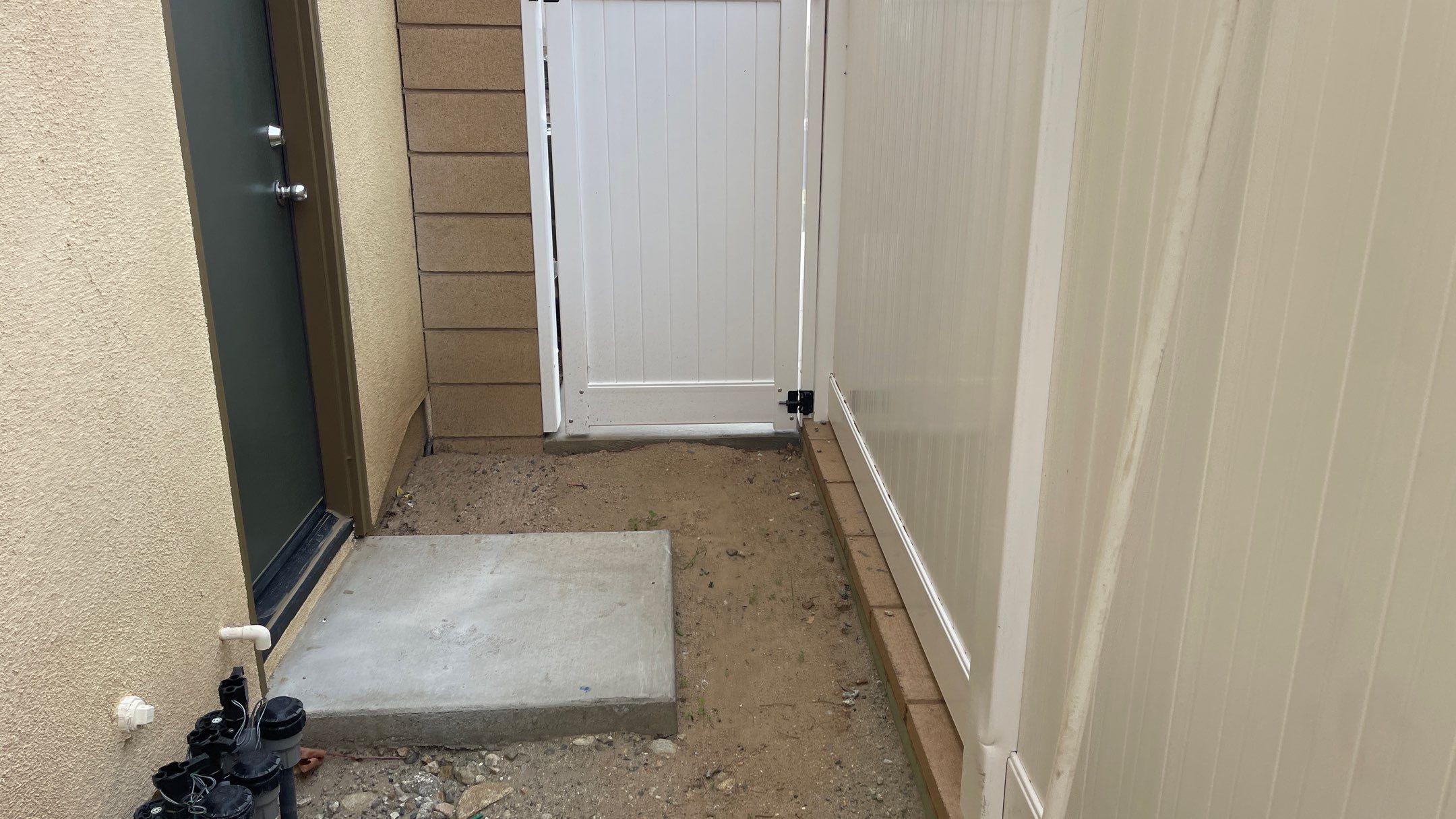 Jurupa Valley install by Monarch