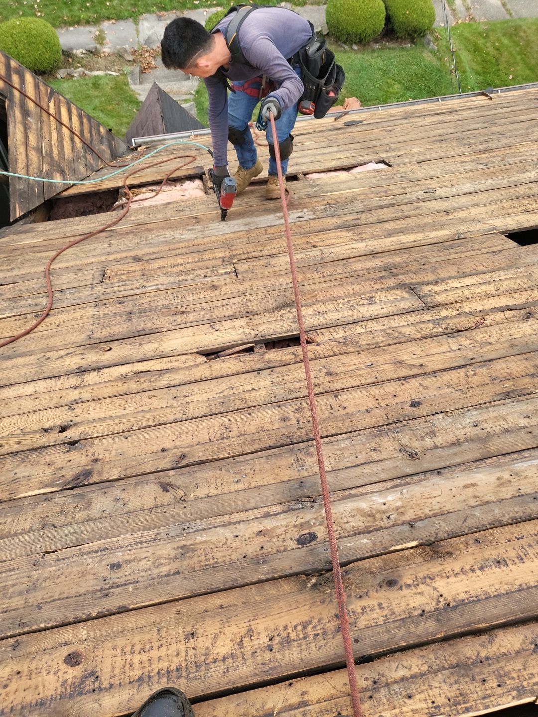 ATLAS PINNACLE COLOR: BURNT HICKORY DRIP EDGE: ROYAL BROWN by Eagle Eye Roofing