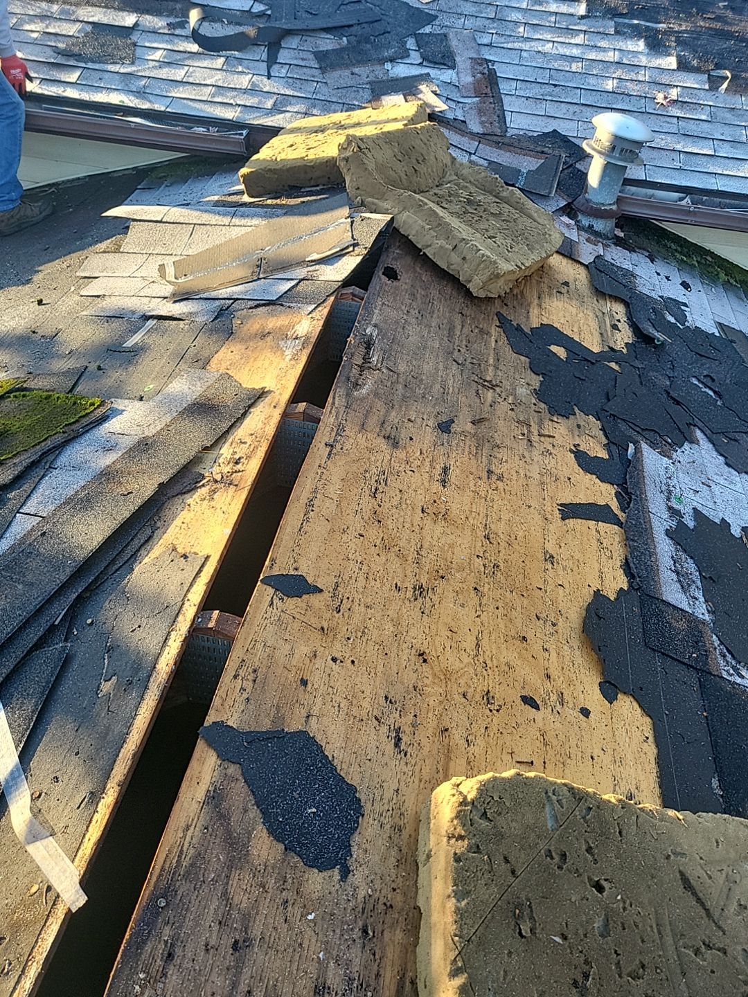 ATLAS PINNACLE COLOR: HEATHERBLEND DRIP EDGE: MUSKET BROWN by Eagle Eye Roofing