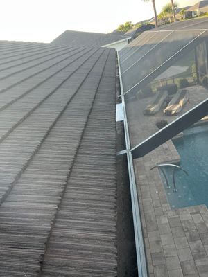 Gutter Cleaning Services for Sarasota Residences