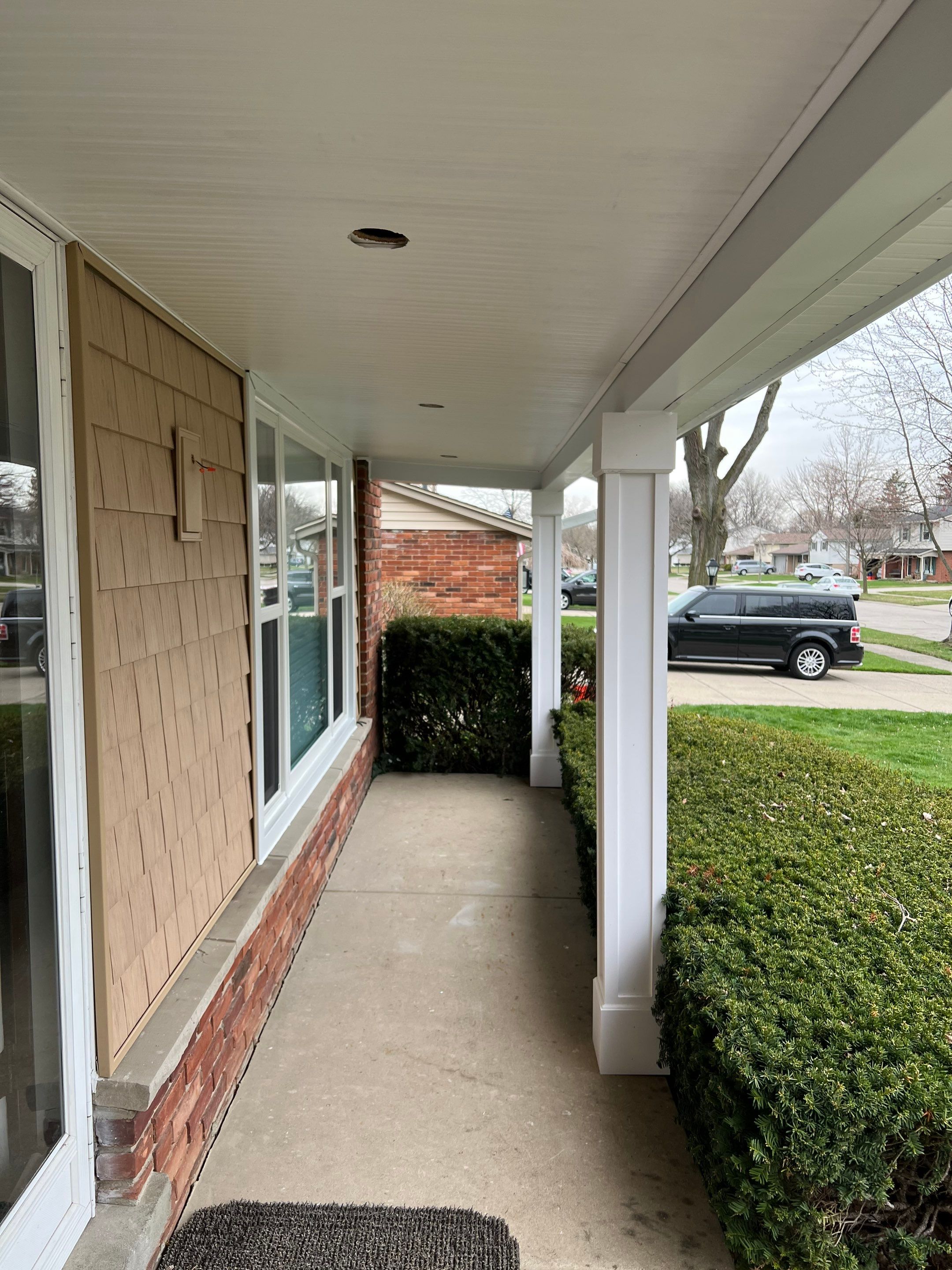 Vinyl Siding Replacement - Private Residence  by Bloomfield Construction & Restoration