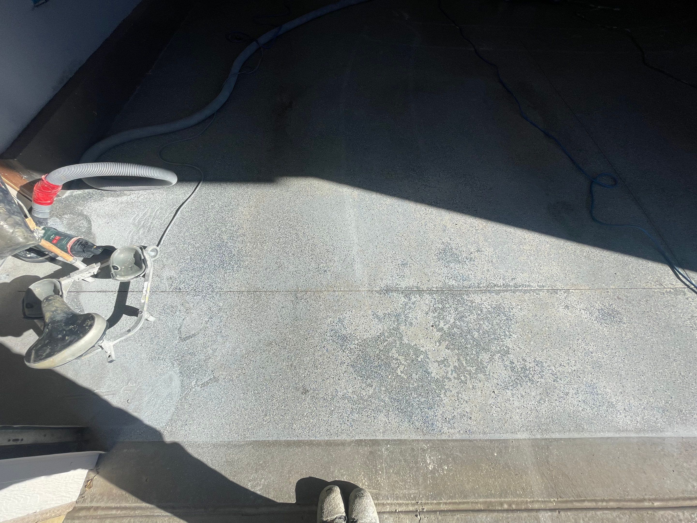 Residential Garage Floor Coating in Sioux Falls by Select Painting, Coatings & Garage Cabinets