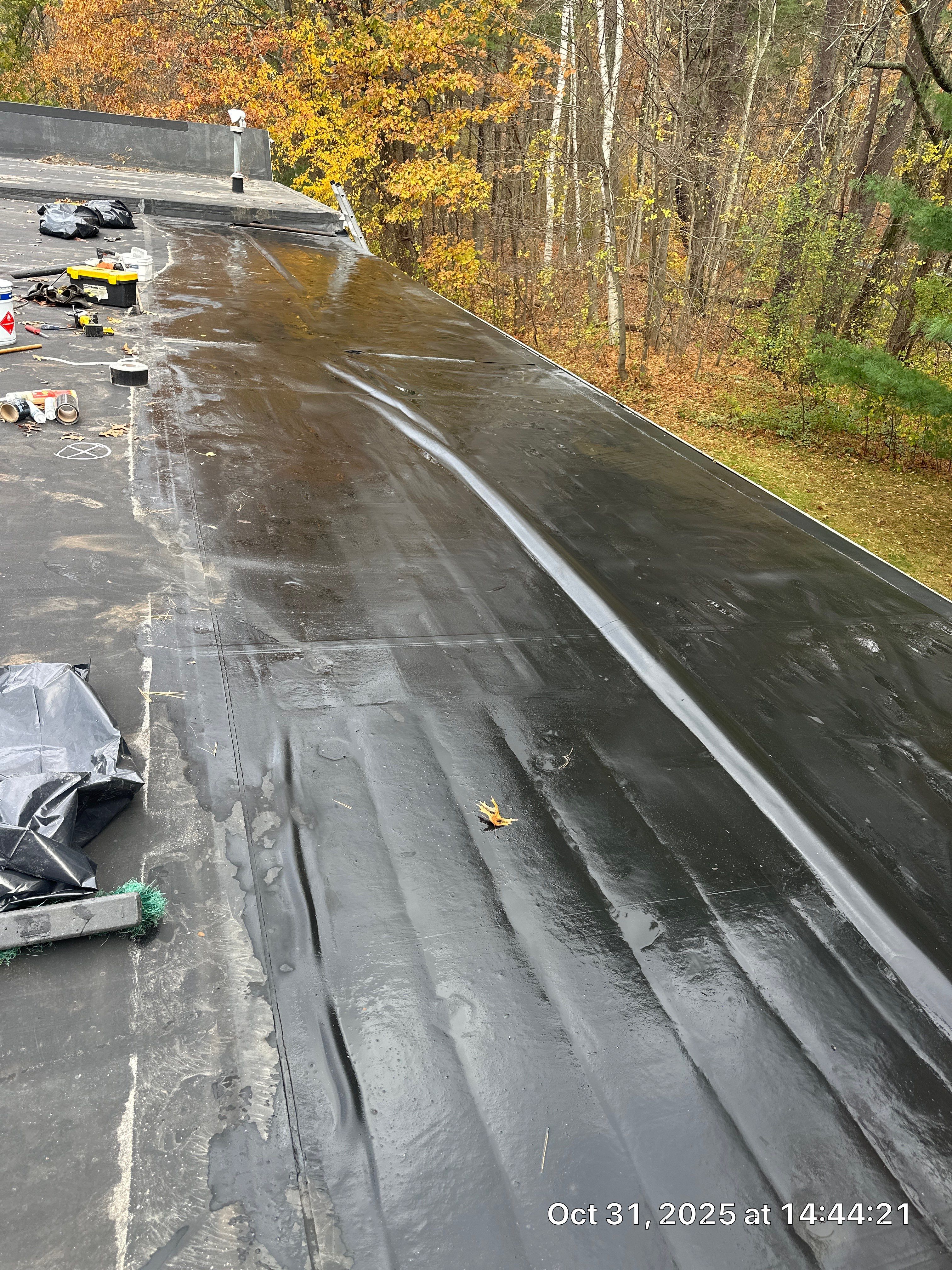 Acton EPDM Roof Edge Reconstruction with Tapered Insulation System by Mighty Dog Roofing of Greater Middlesex County
