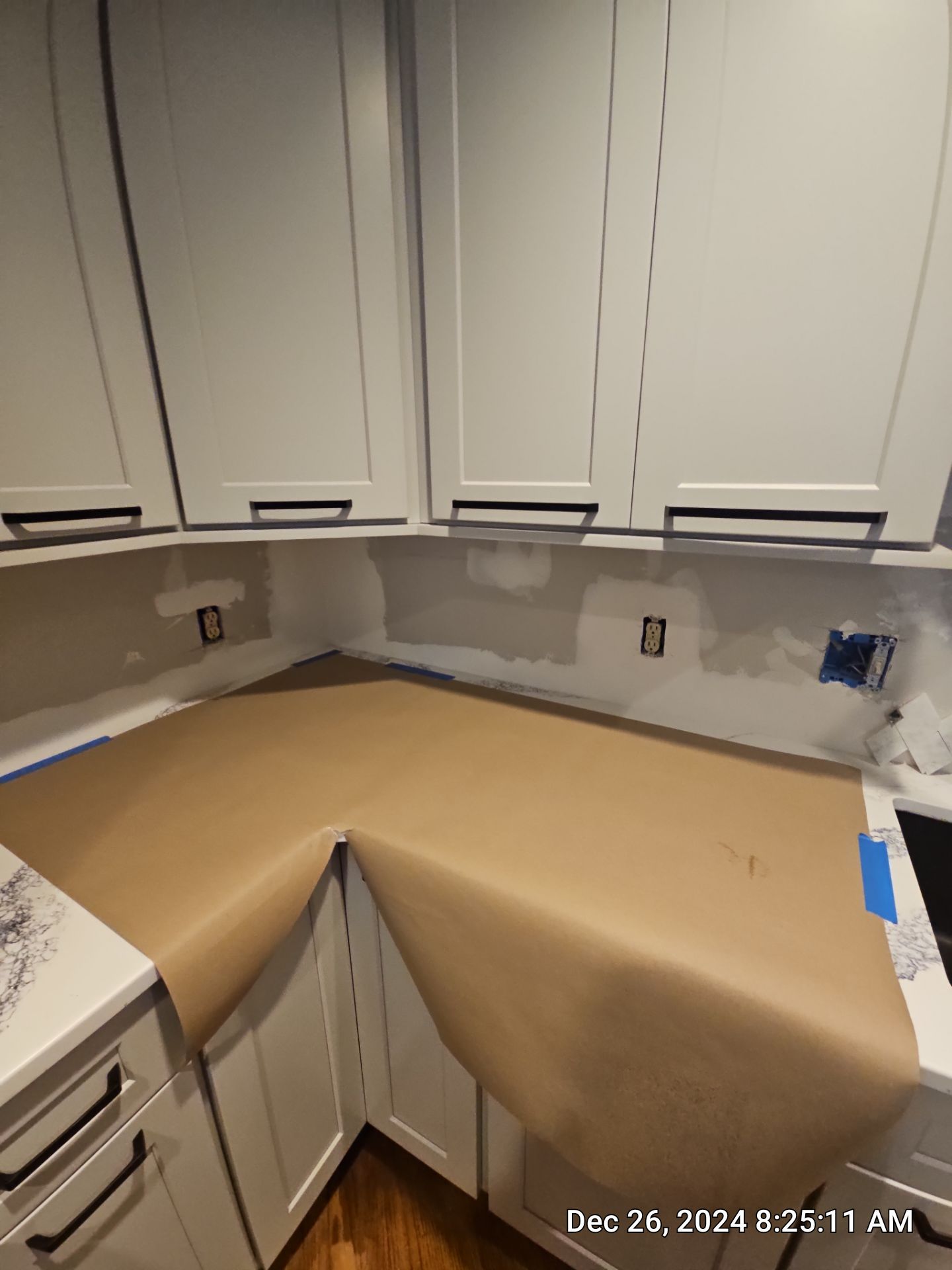 Glamorous Kitchen Backsplash  by Footprints Floors of Nashville