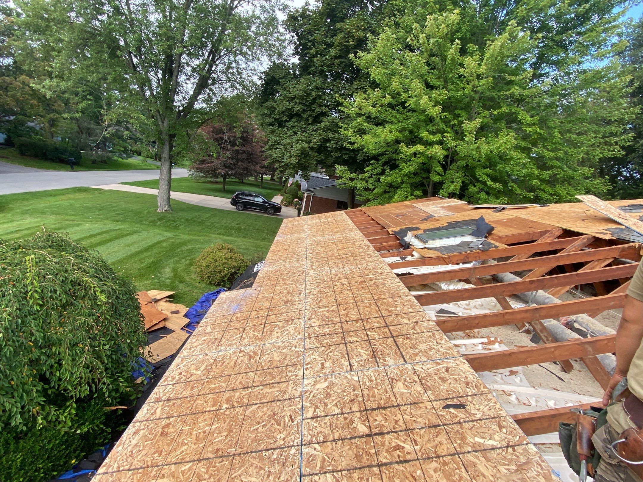 Roof Replacement using CertainTeed Landmark by 180 Contractors